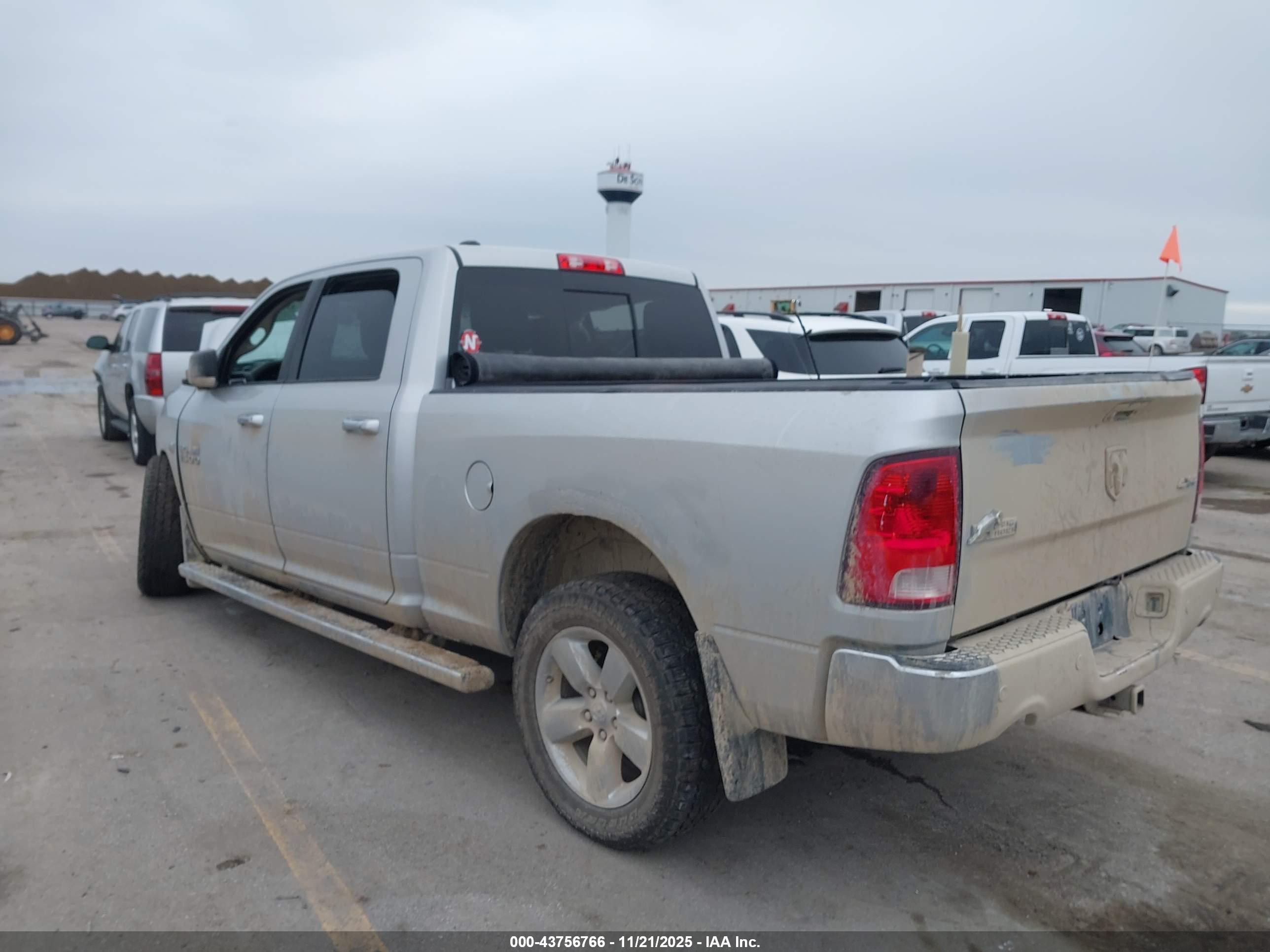 RAM 1500 image 3