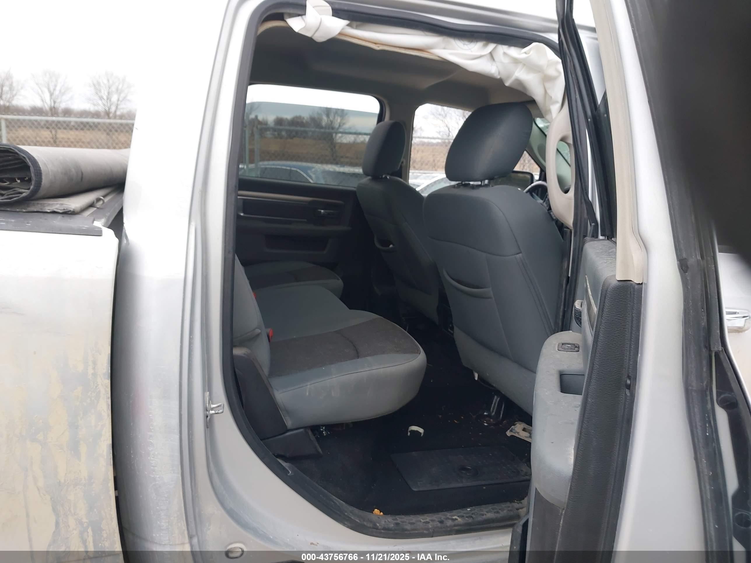 RAM 1500 image 8