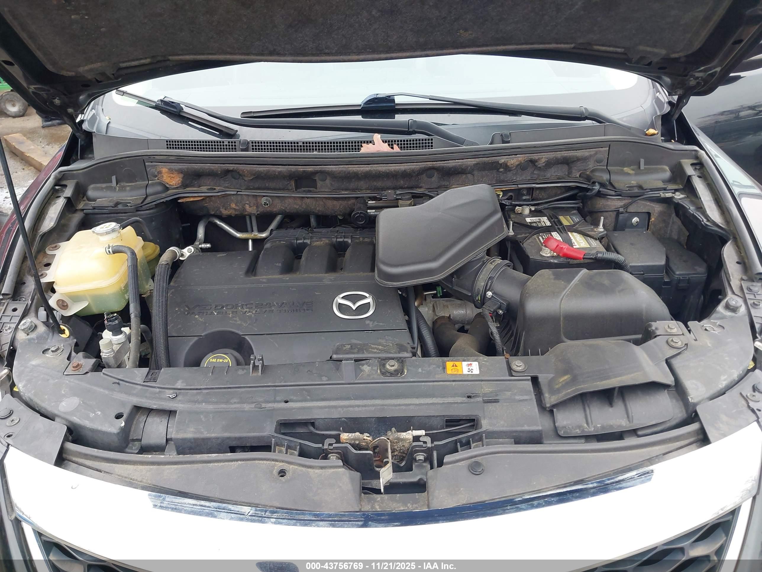 MAZDA CX-9 image 10