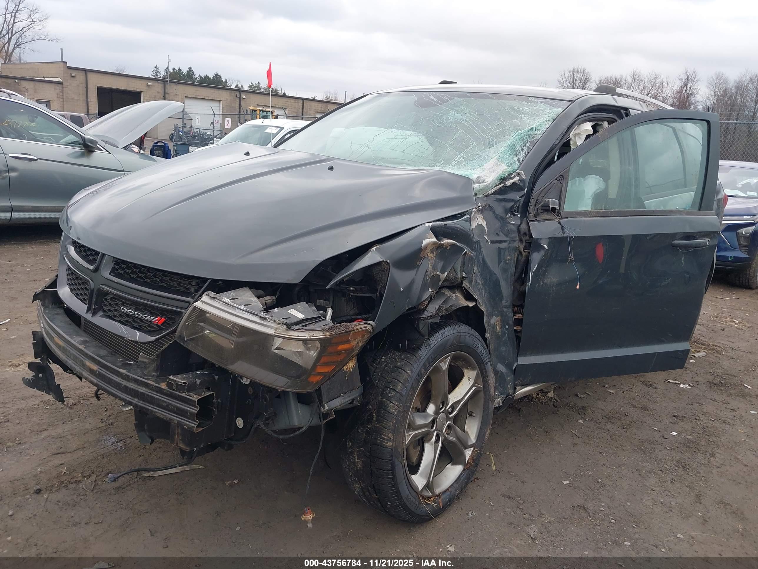 DODGE JOURNEY image 2