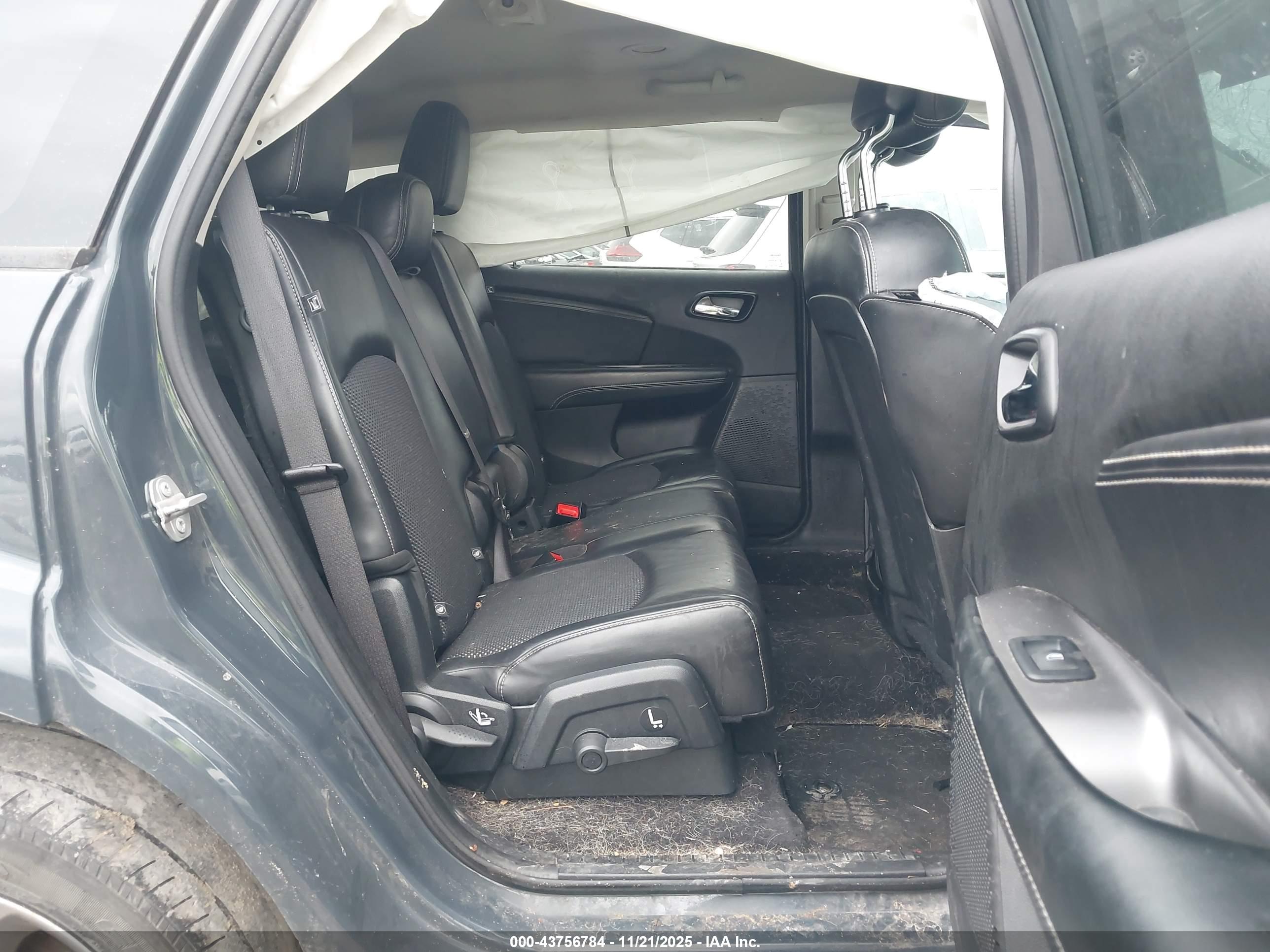 DODGE JOURNEY image 8