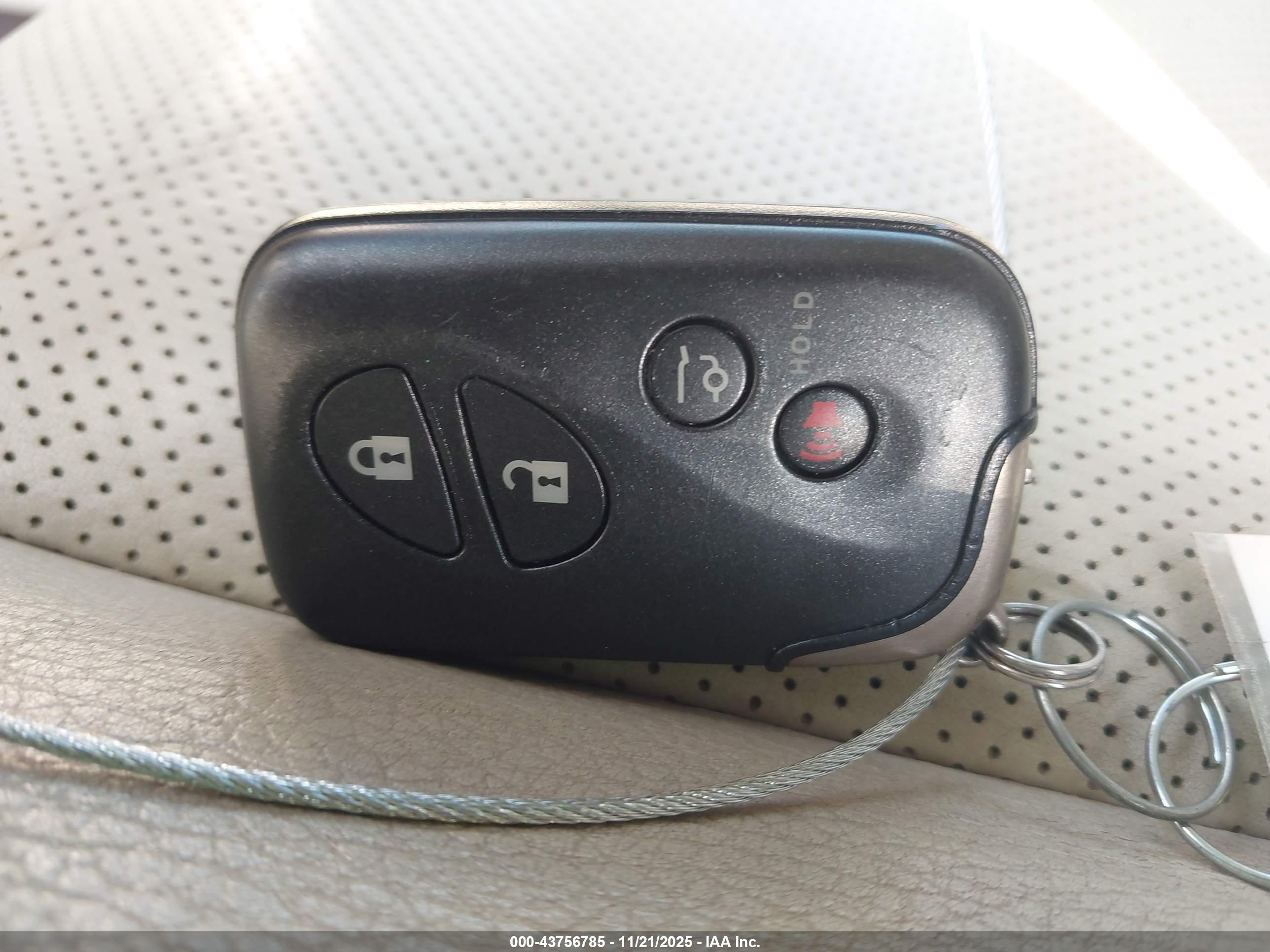 LEXUS GX image 11