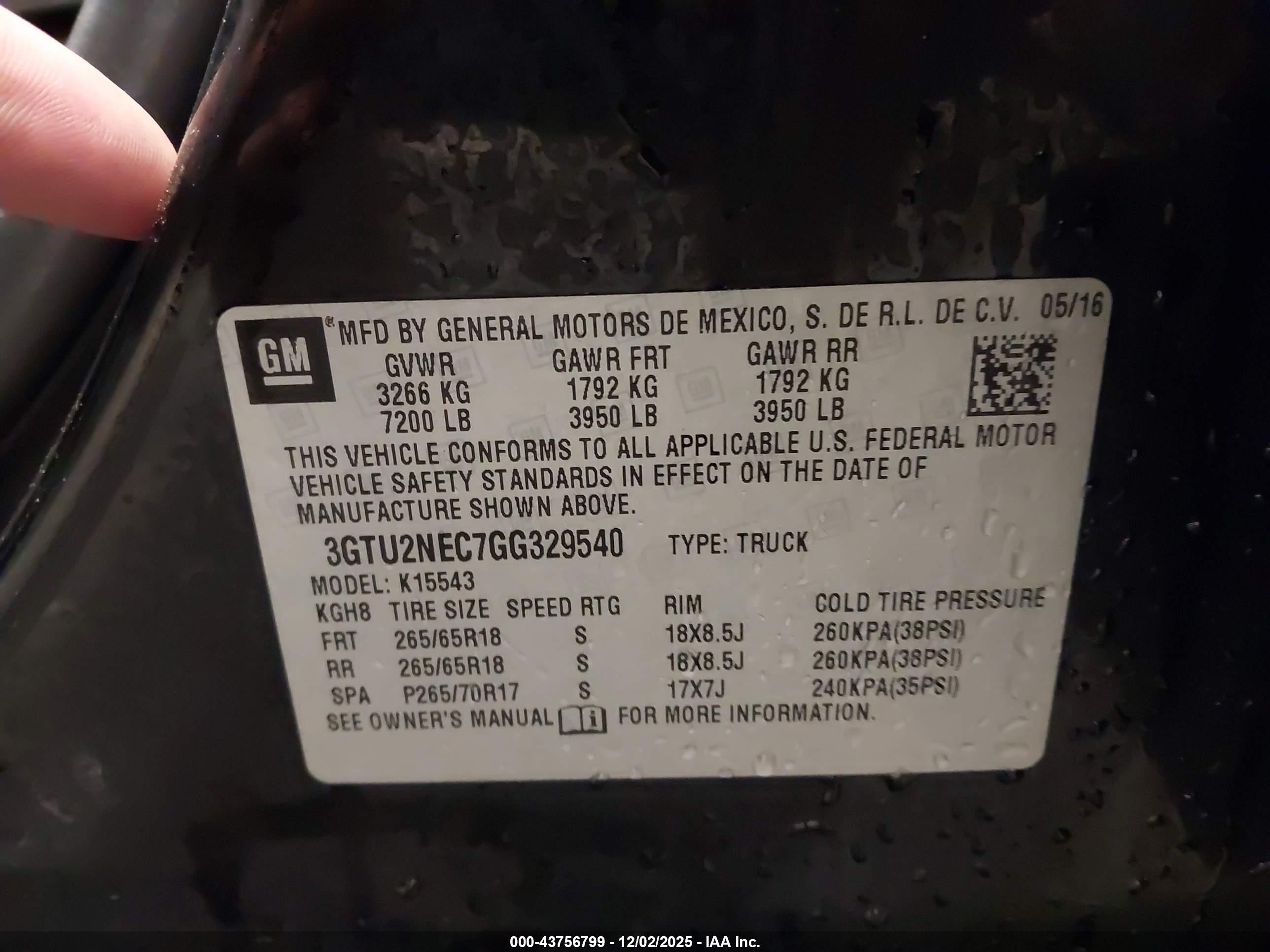 GMC SIERRA image 9