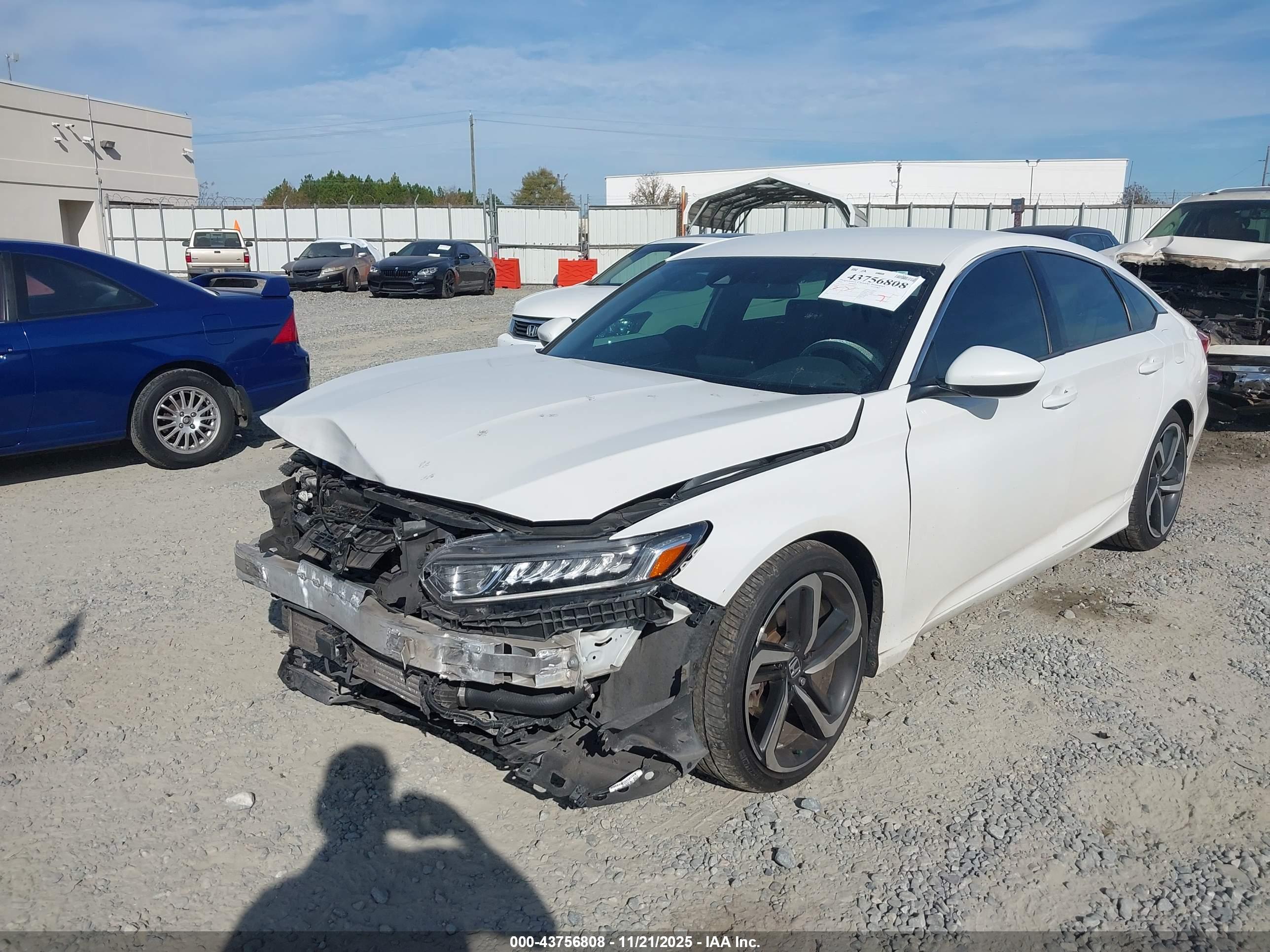 HONDA ACCORD image 6