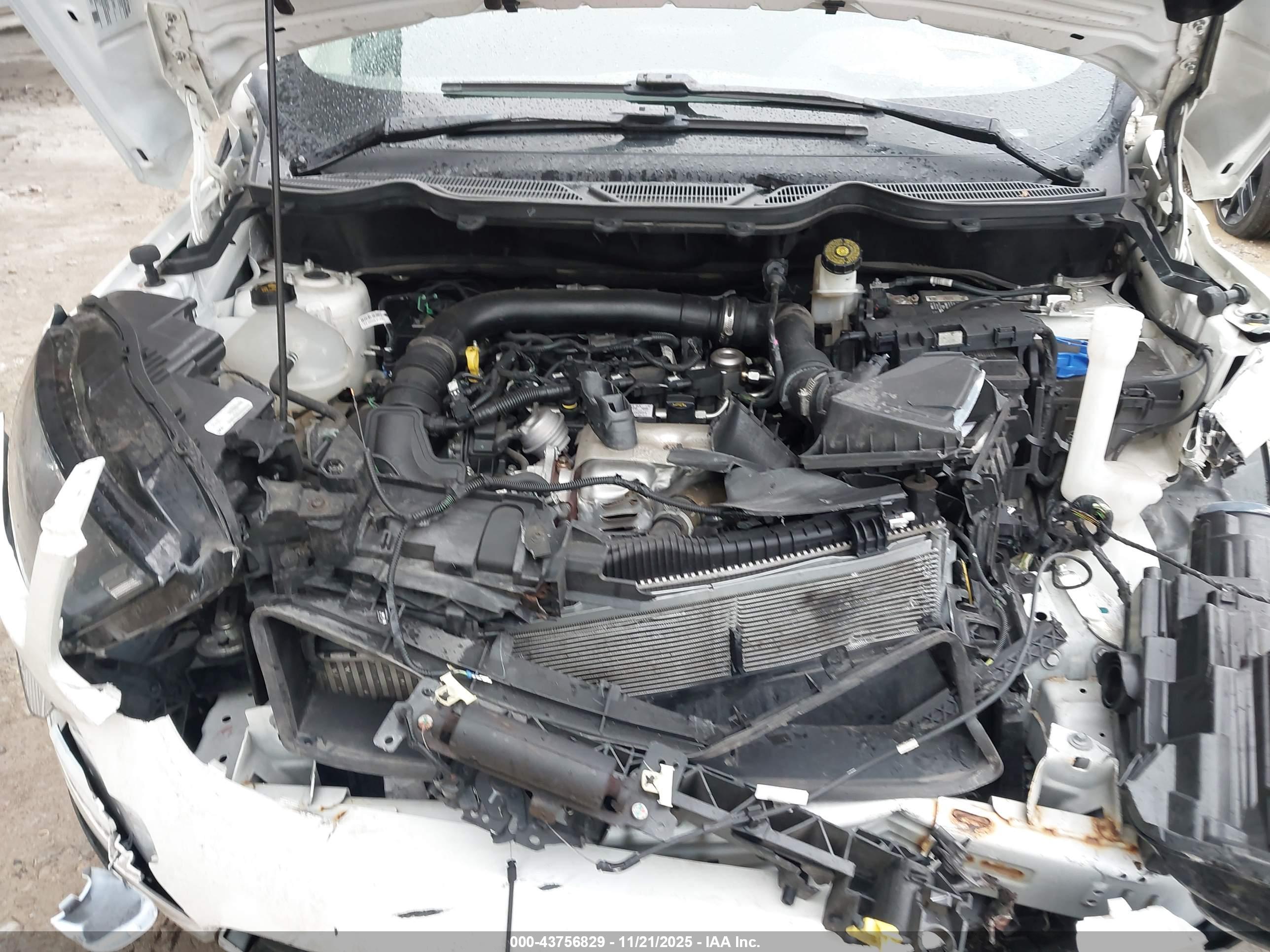 FORD ECOSPORT image 10