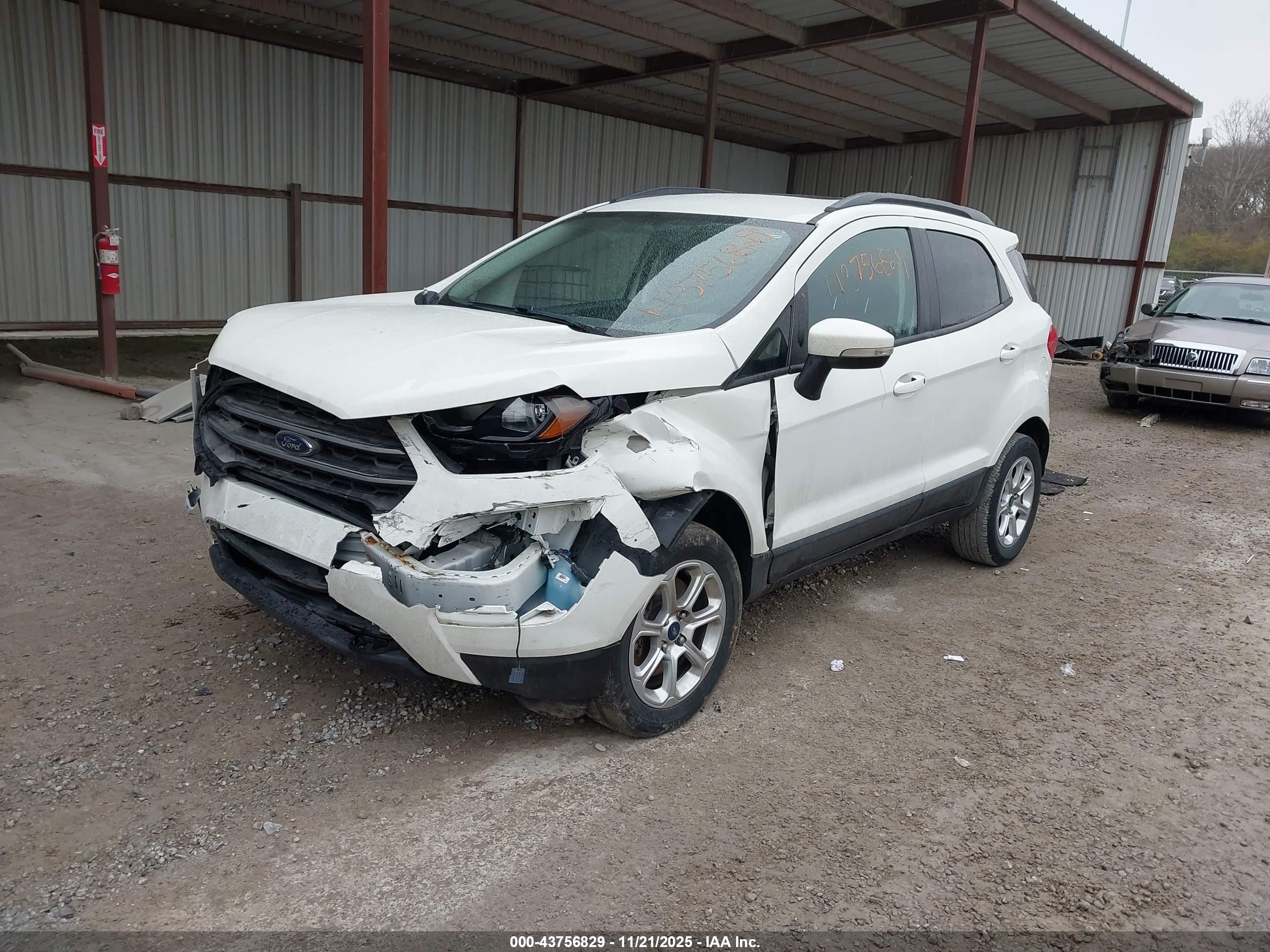 FORD ECOSPORT image 2