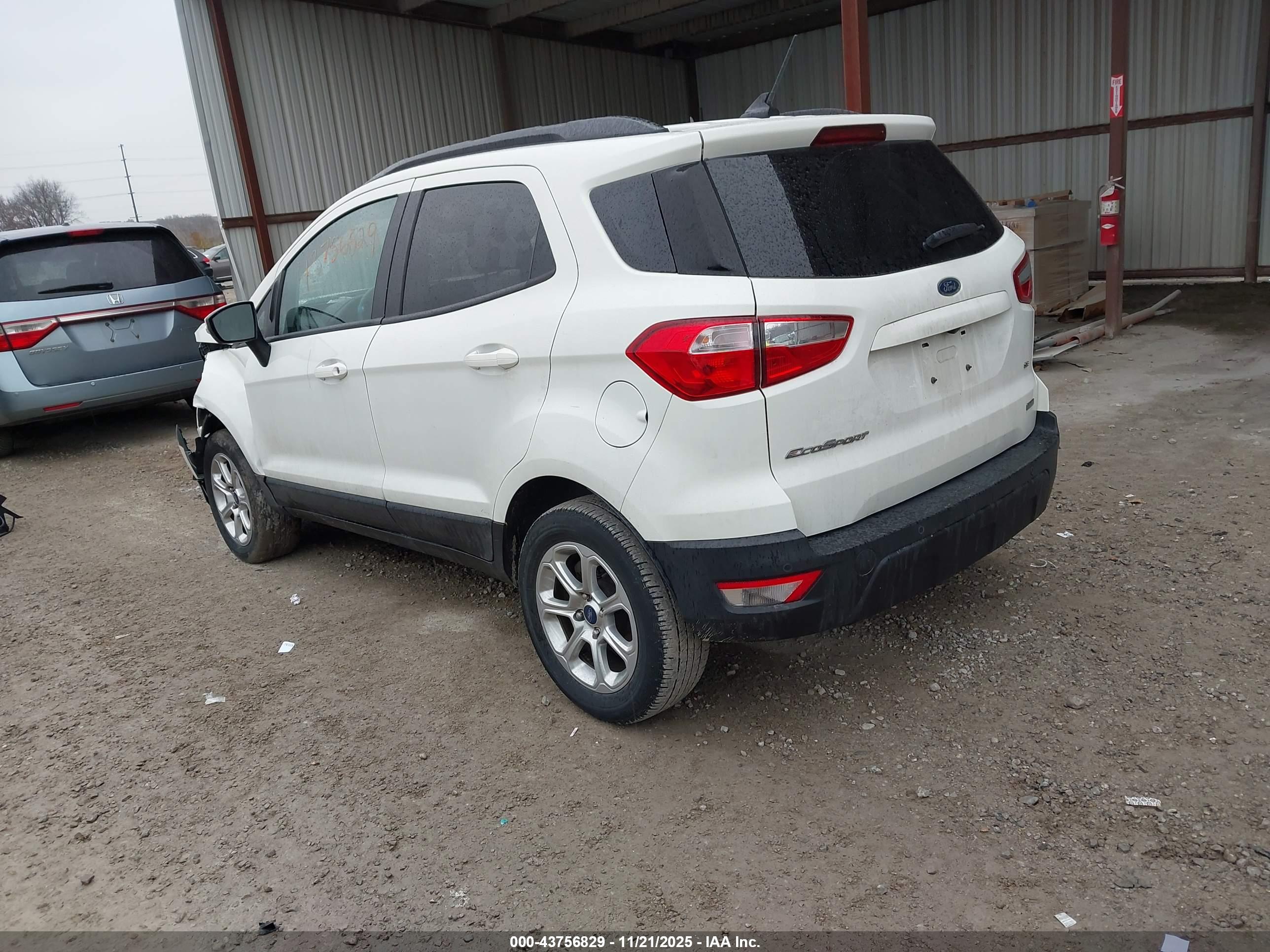 FORD ECOSPORT image 3