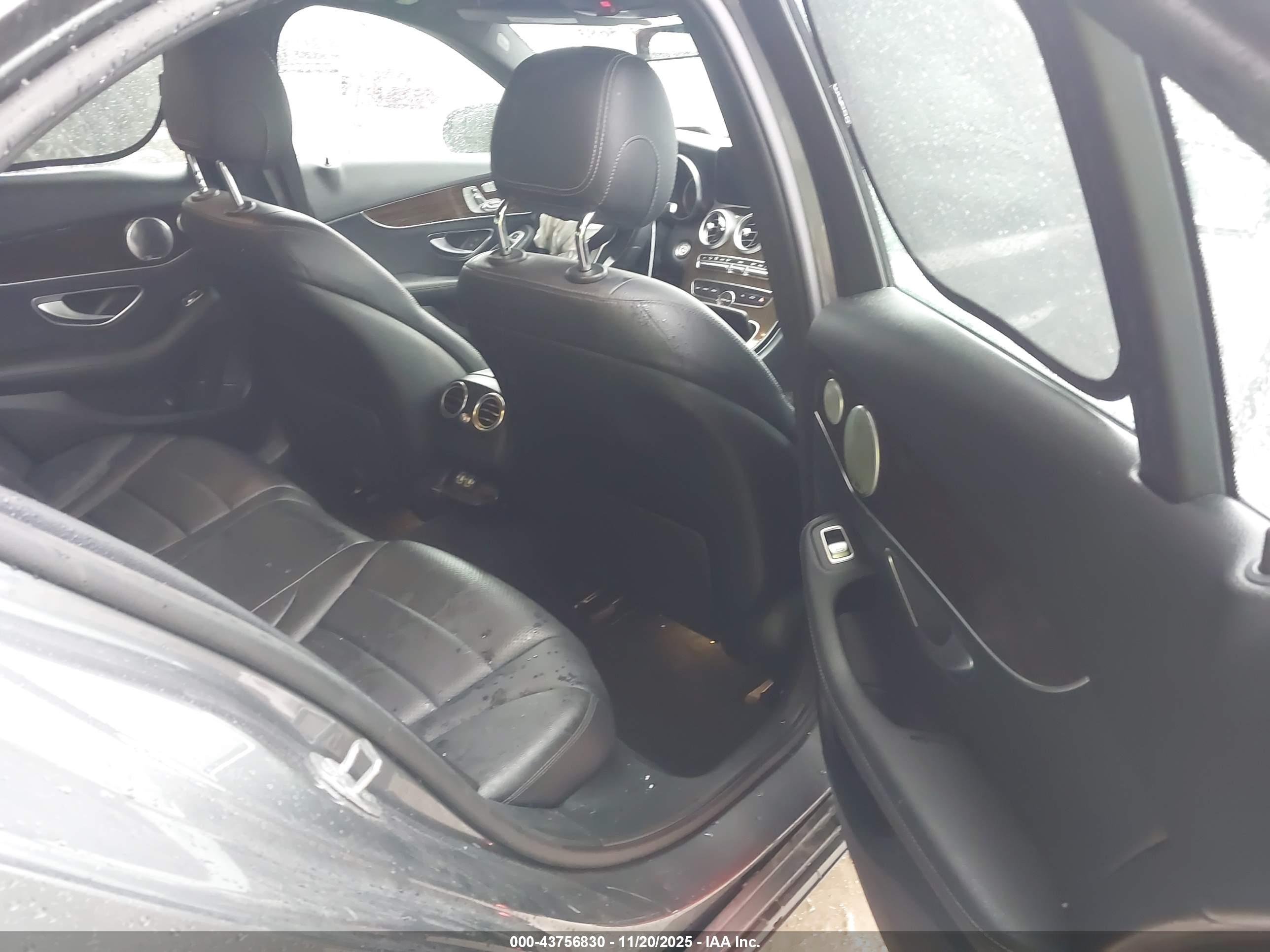 MERCEDES-BENZ C image 8