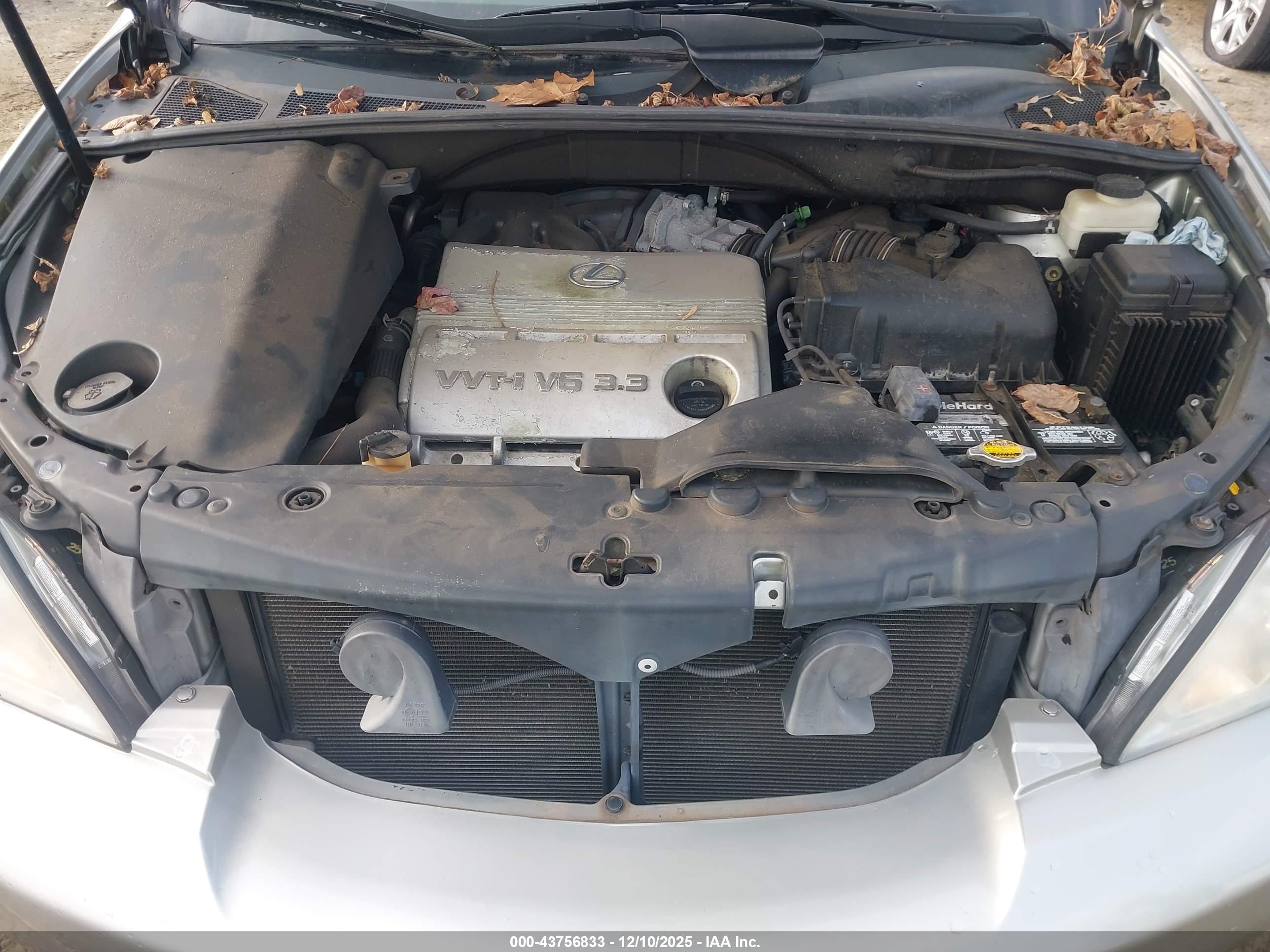 LEXUS RX image 10