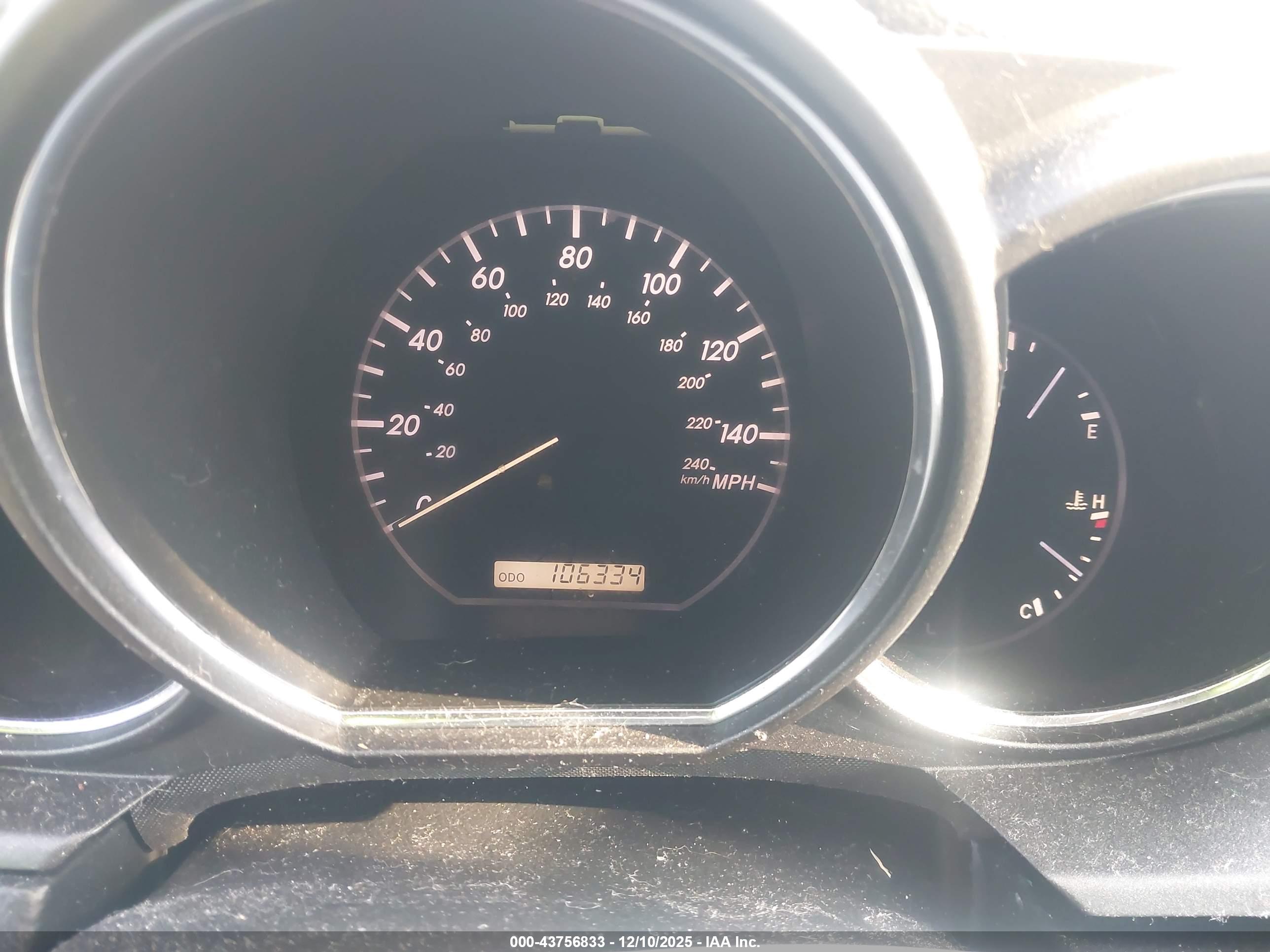 LEXUS RX image 7