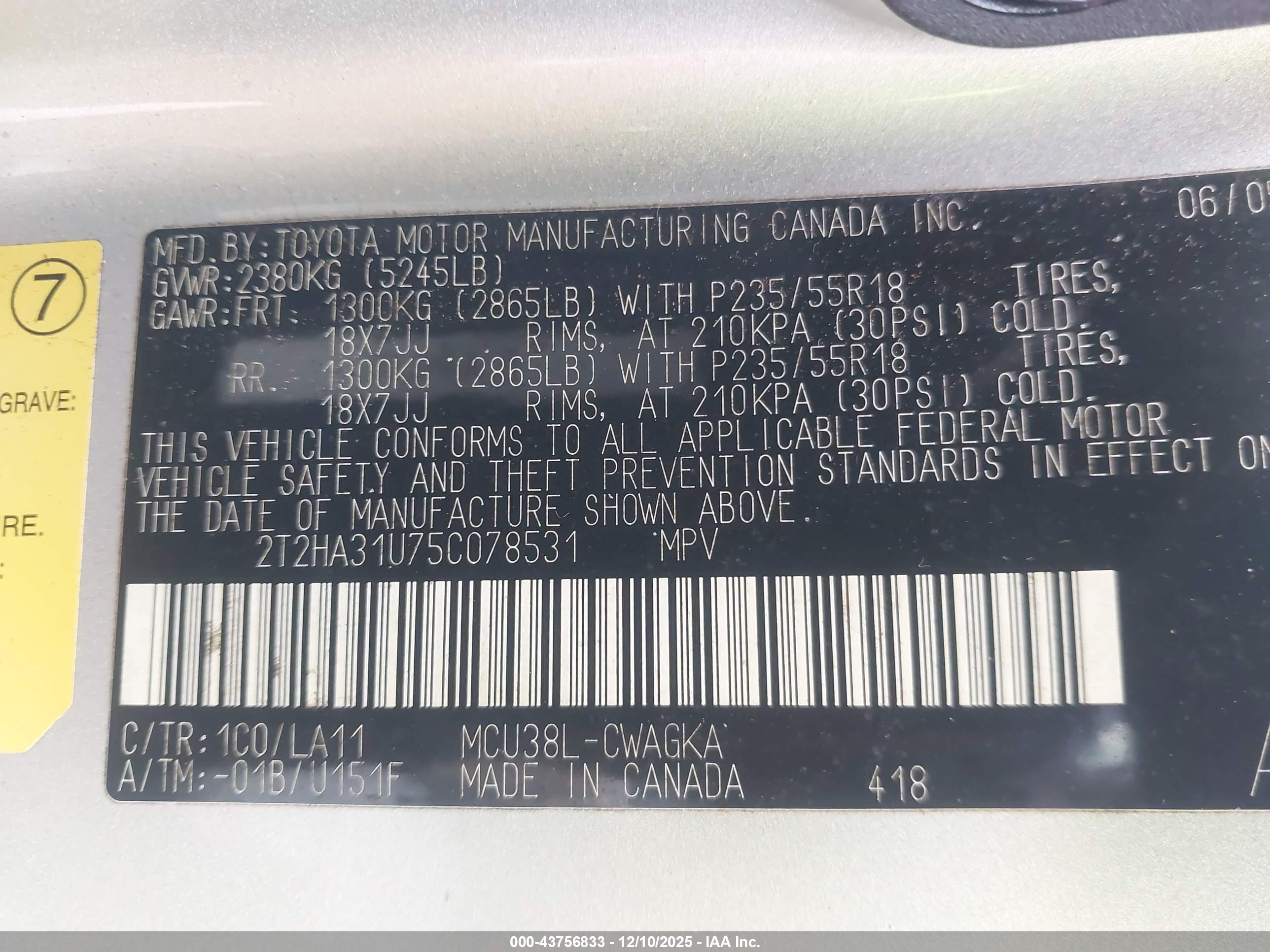 LEXUS RX image 9