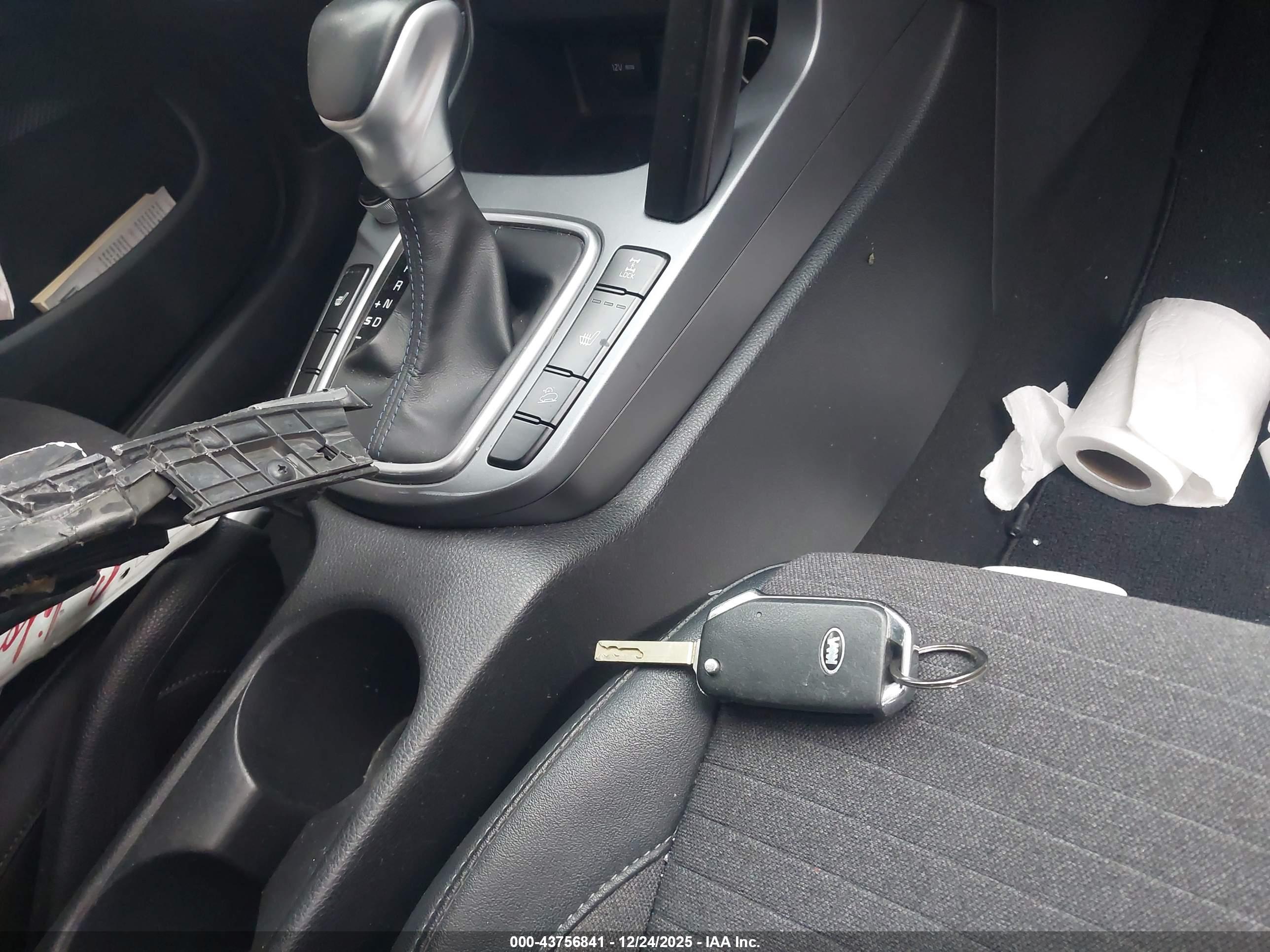 KIA SELTOS image 11