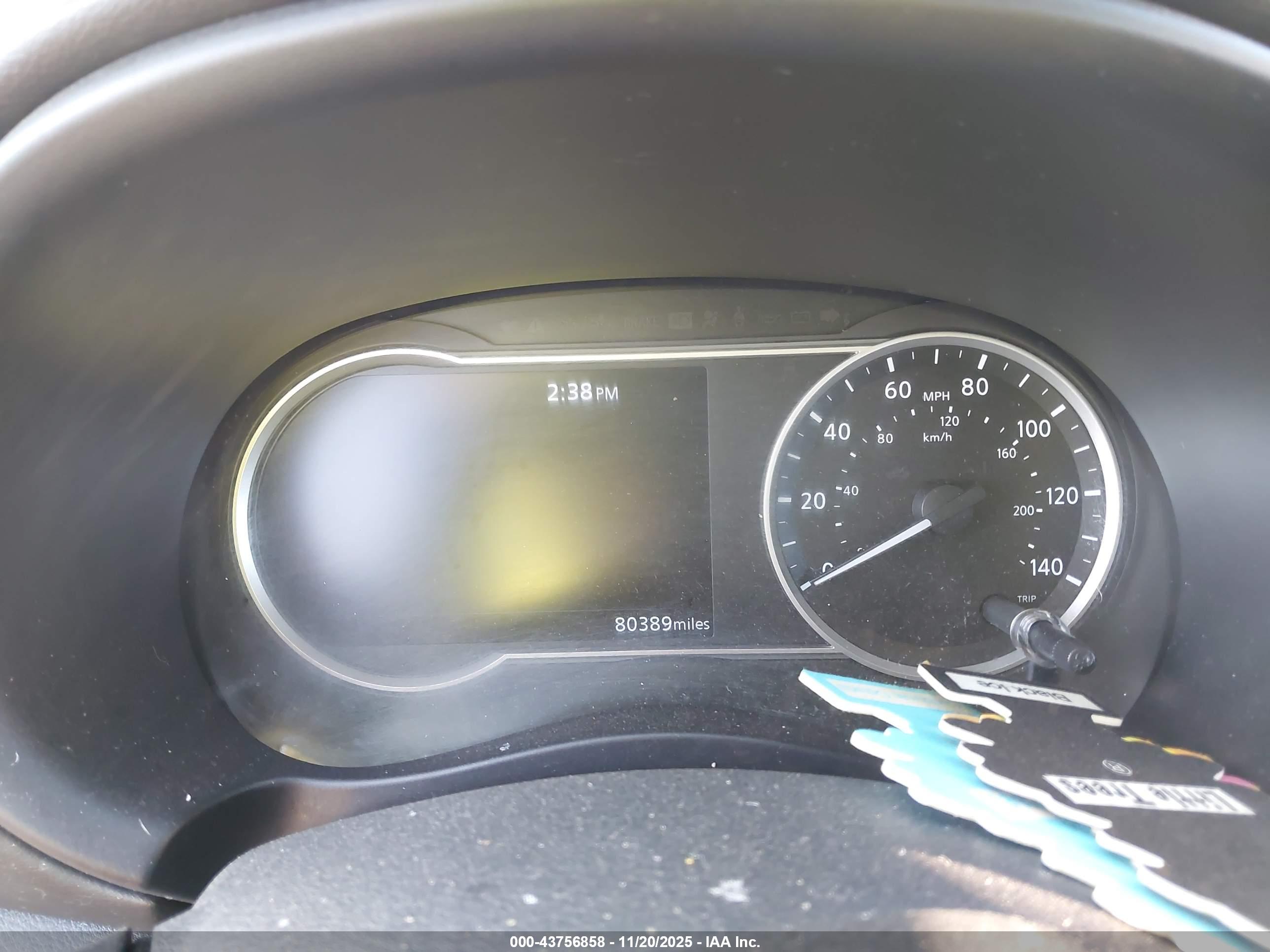 NISSAN KICKS image 7