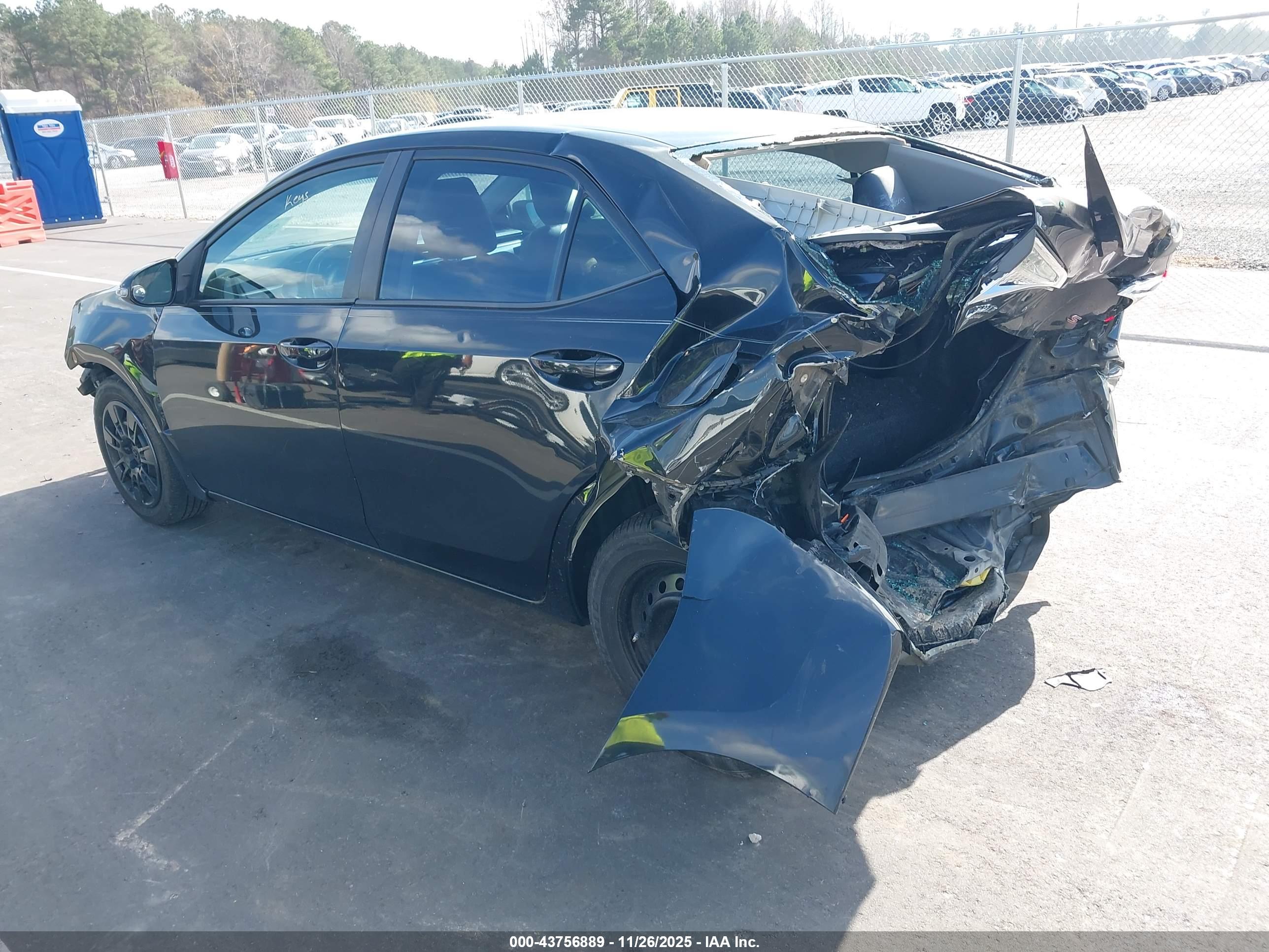 TOYOTA COROLLA image 3