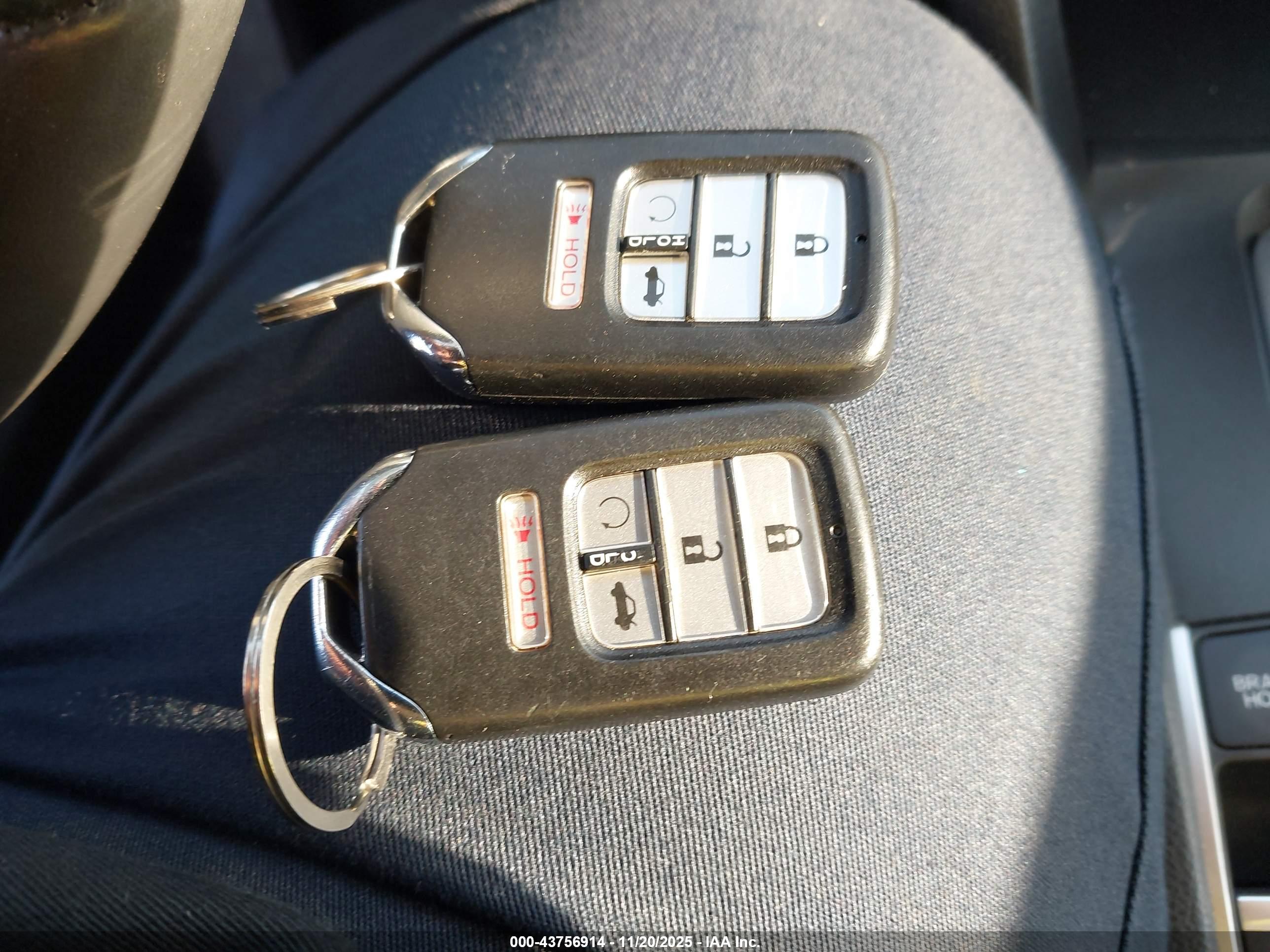 HONDA CIVIC image 11