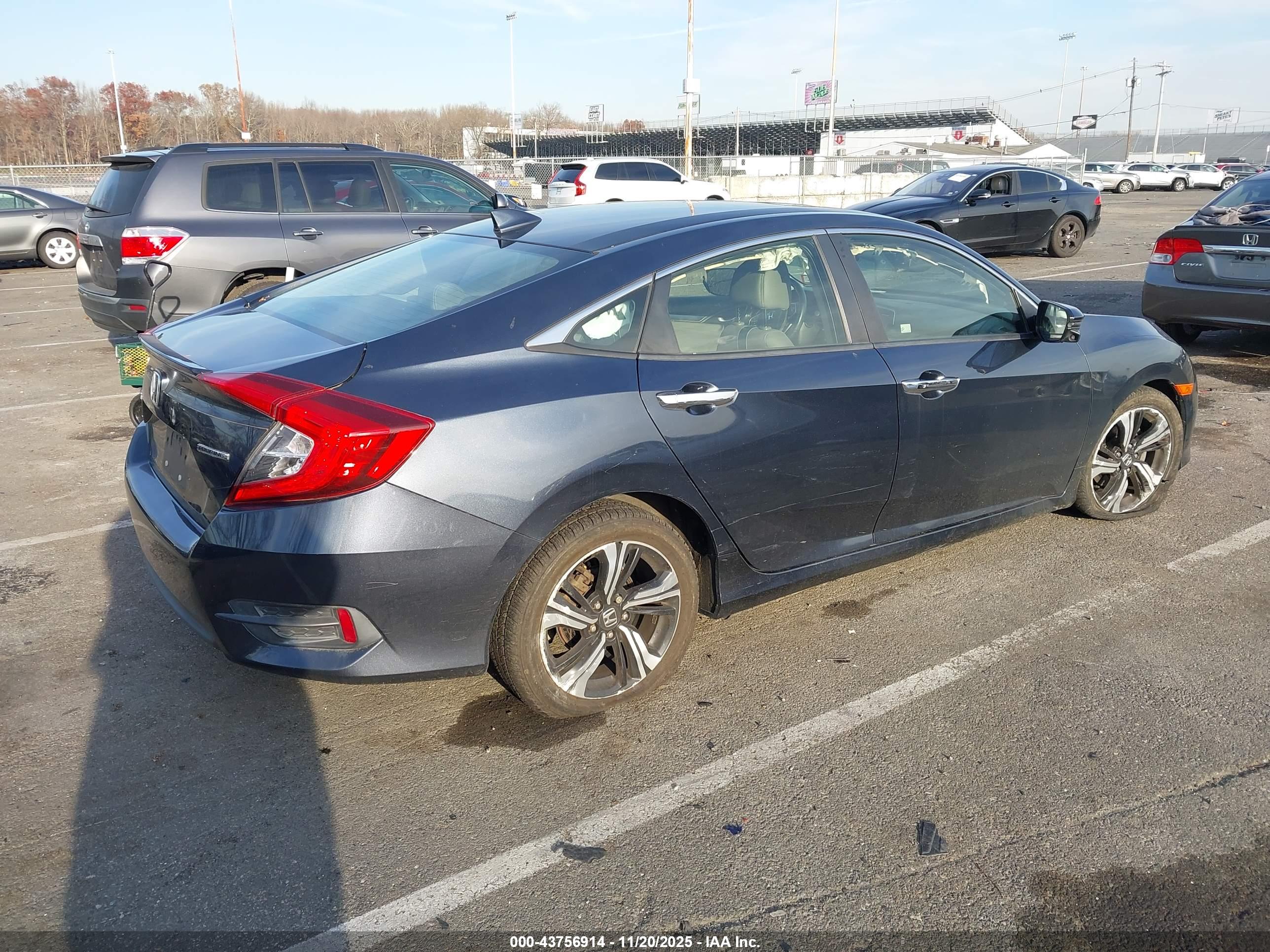 HONDA CIVIC image 4