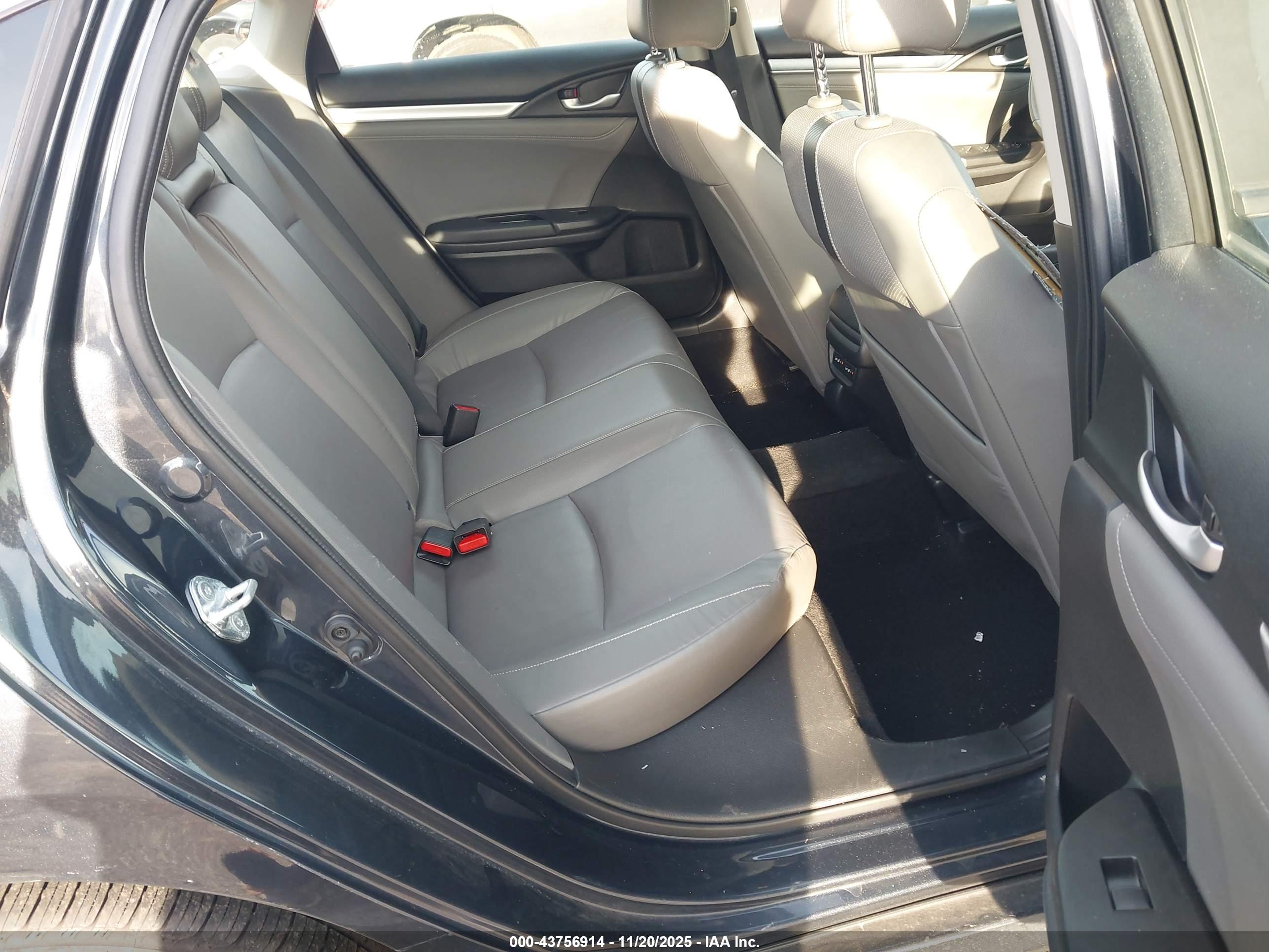 HONDA CIVIC image 8