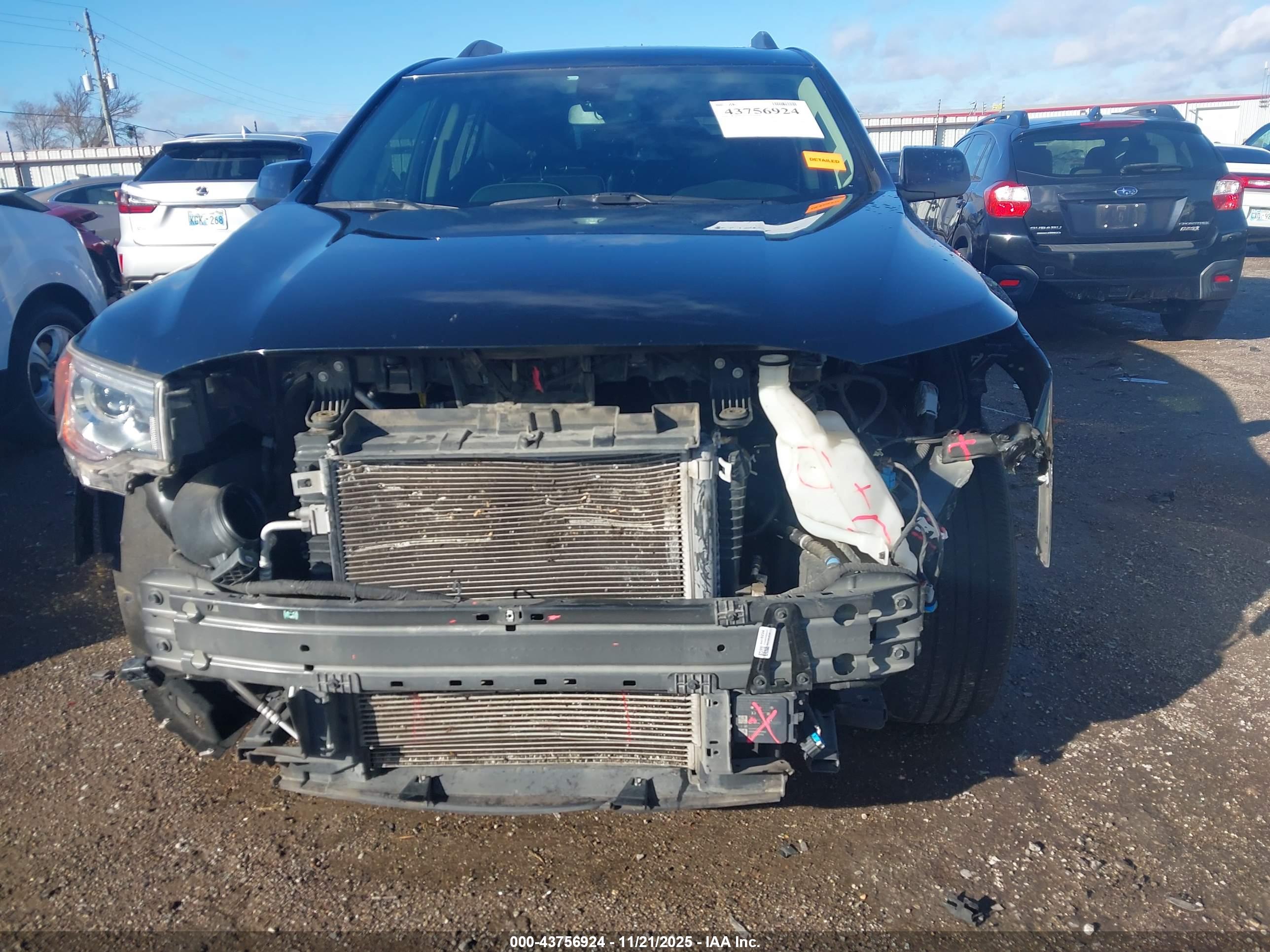 GMC ACADIA image 6