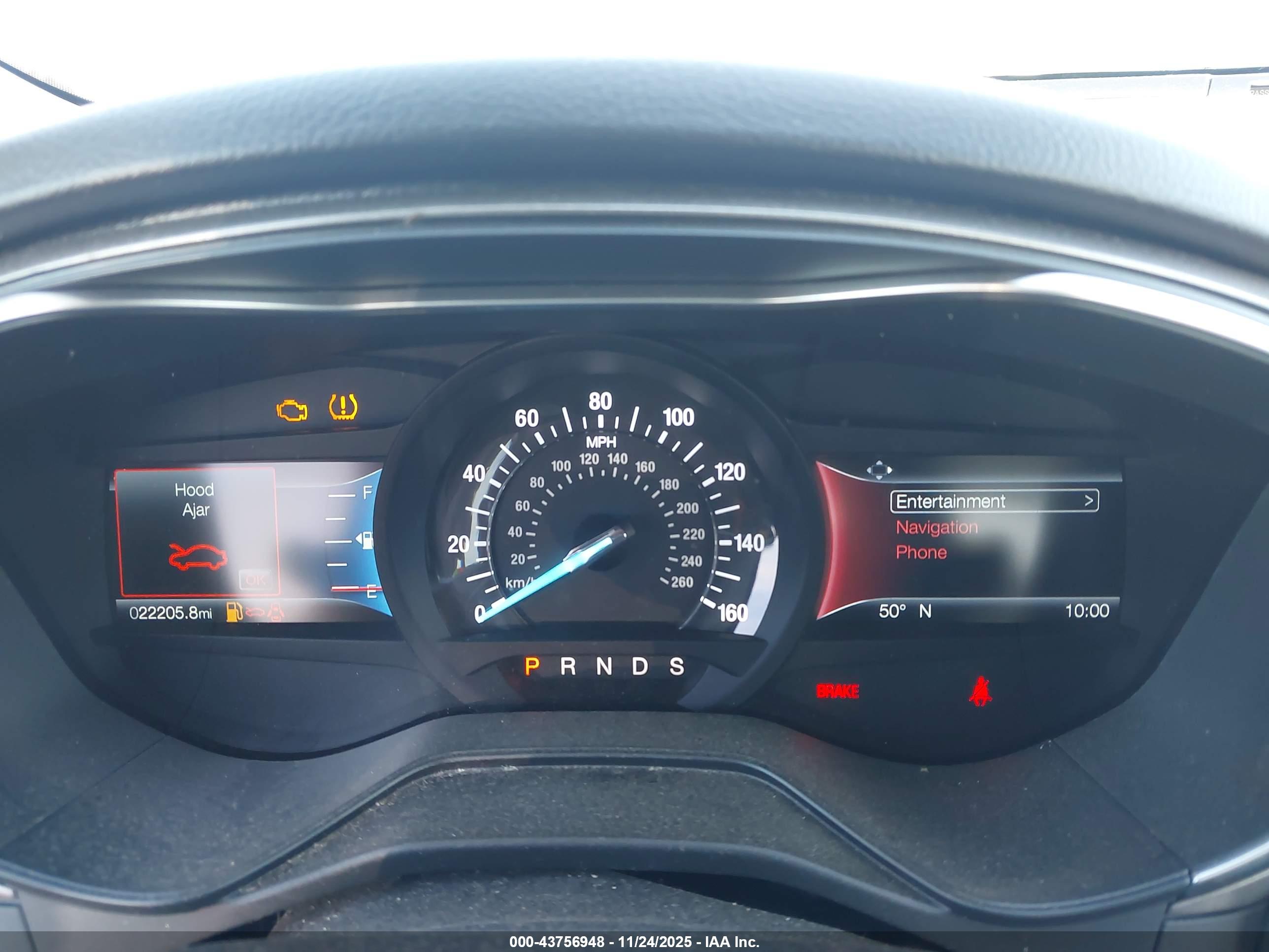 FORD FUSION image 7