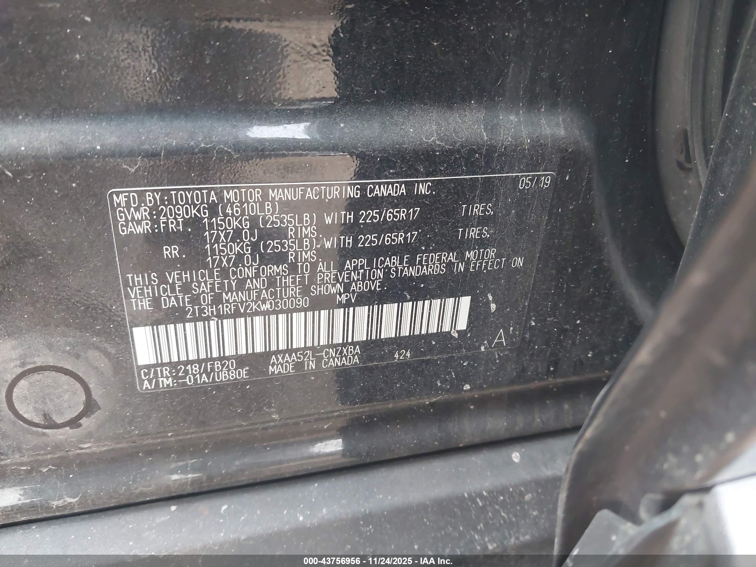 TOYOTA RAV4 image 9