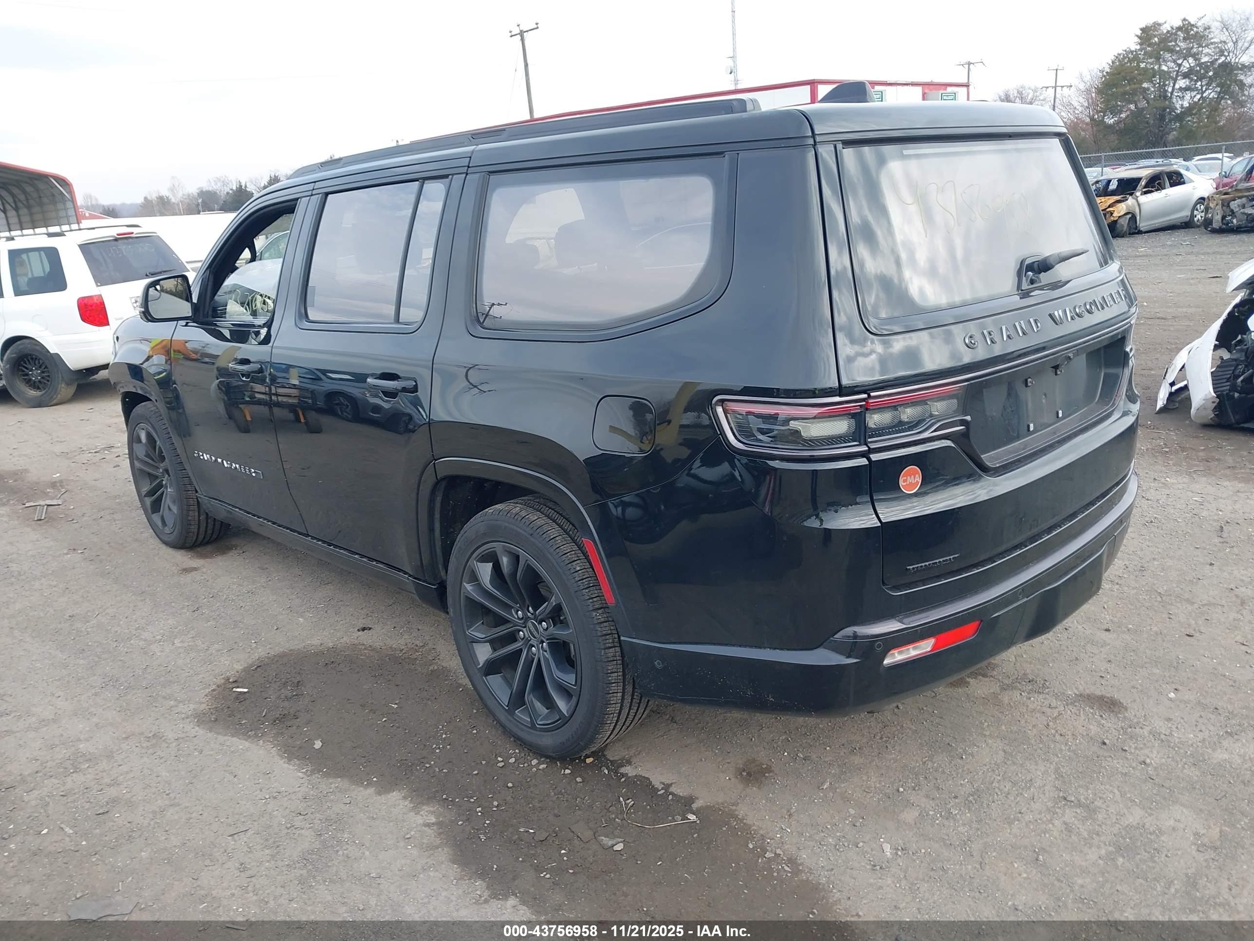 JEEP GRAND image 3