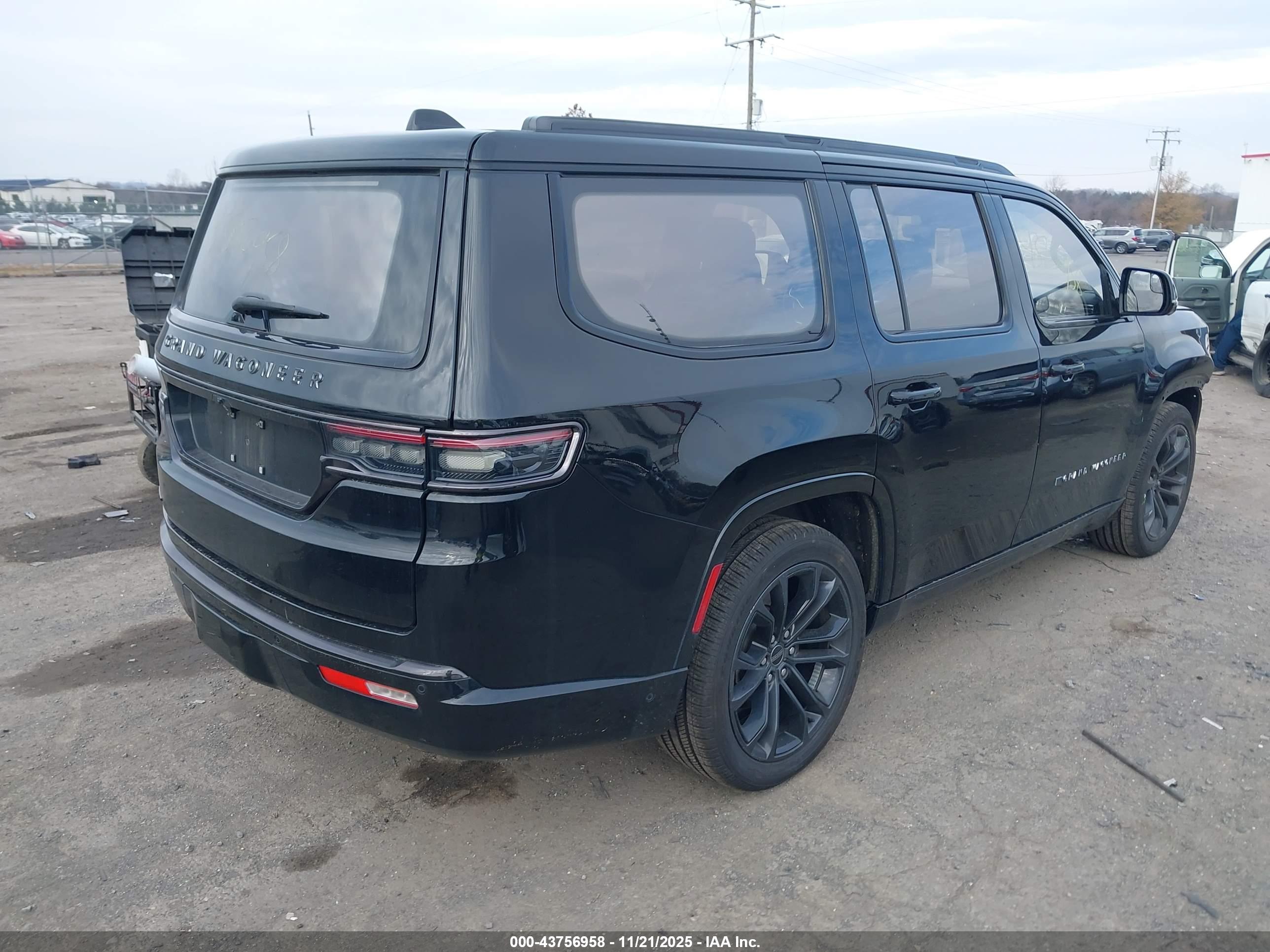 JEEP GRAND image 4