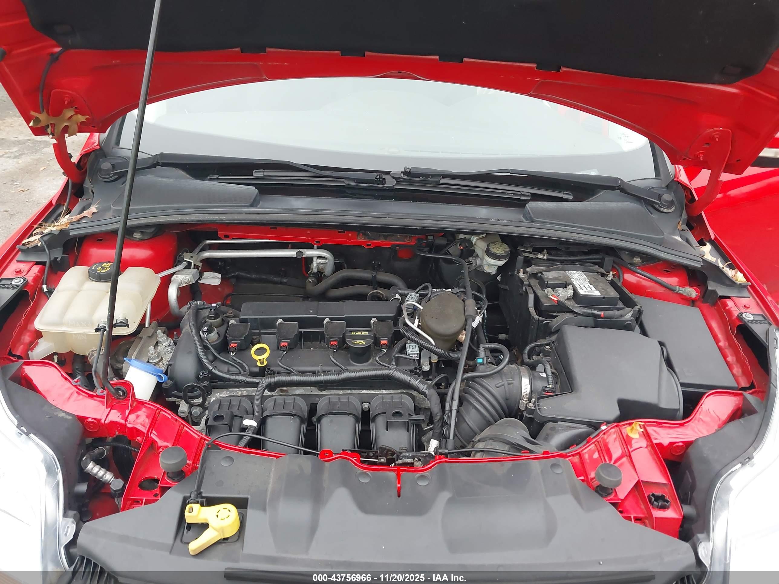 FORD FOCUS image 10
