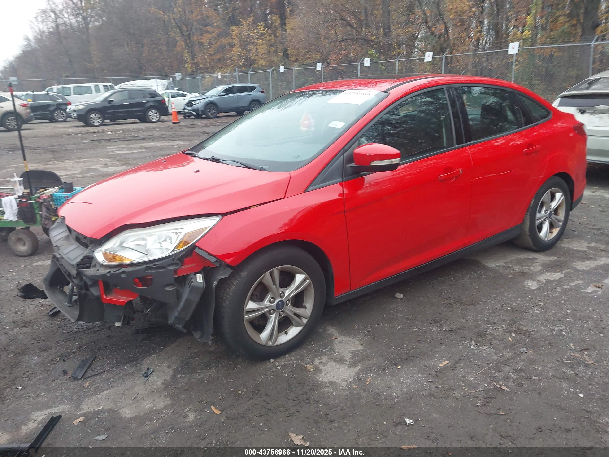 FORD FOCUS image 2