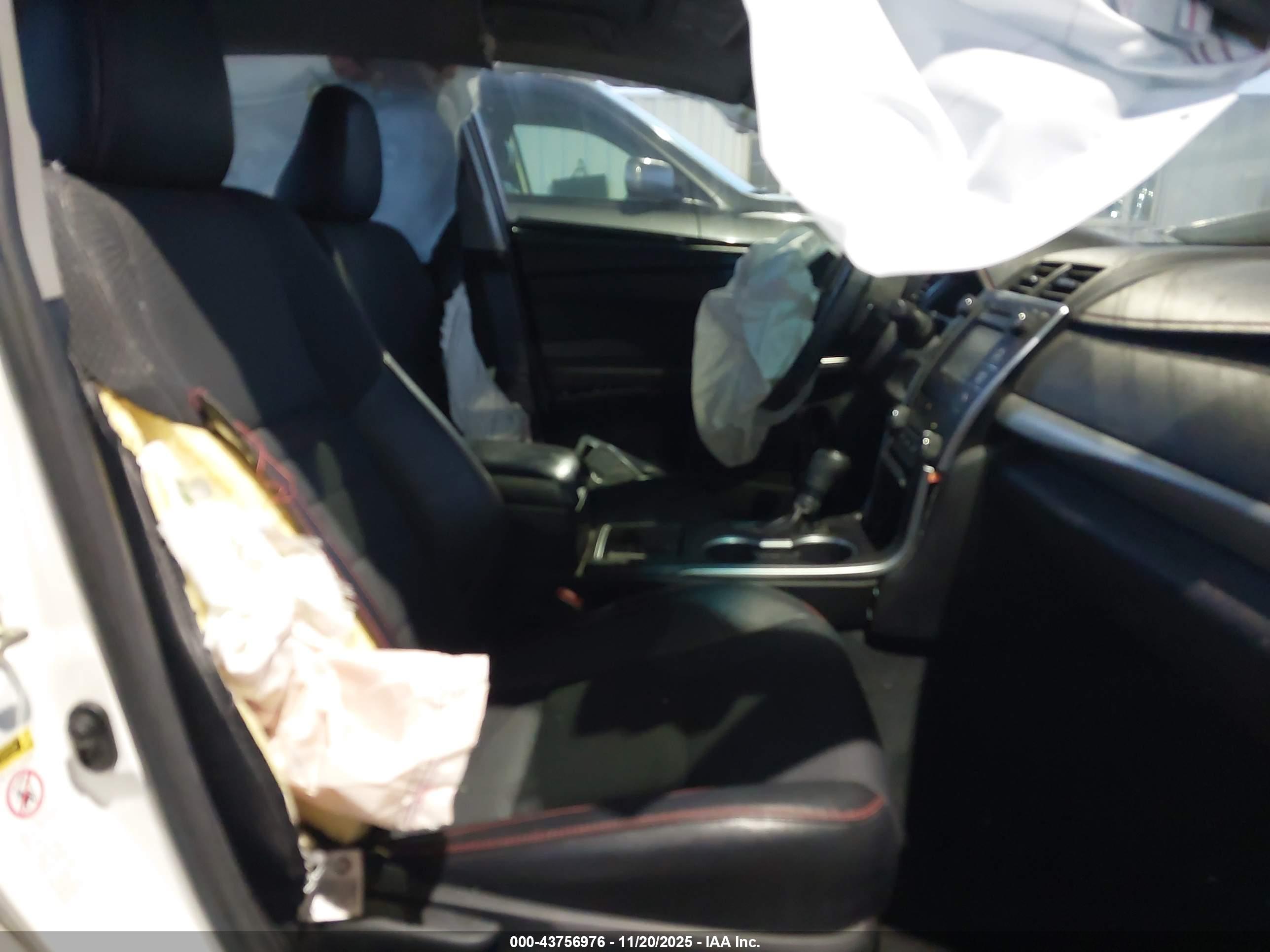 TOYOTA CAMRY image 5
