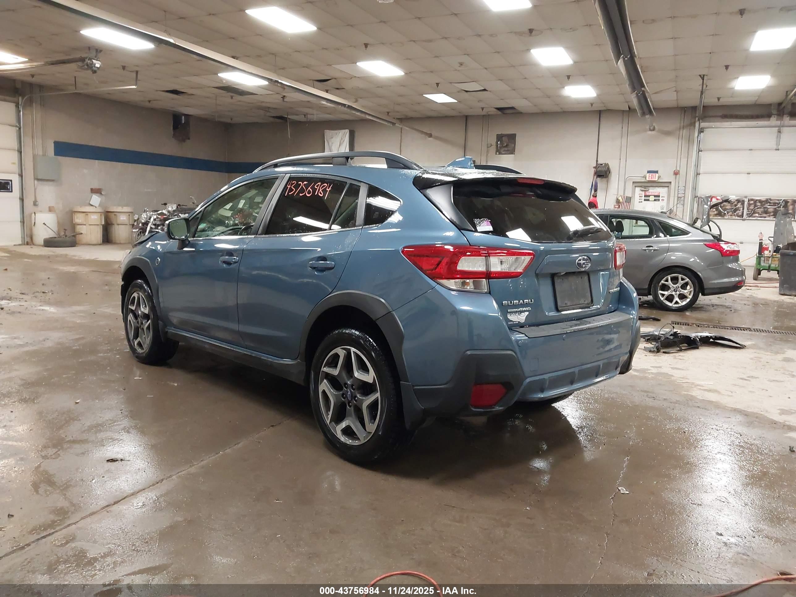 SUBARU CROSSTREK image 3
