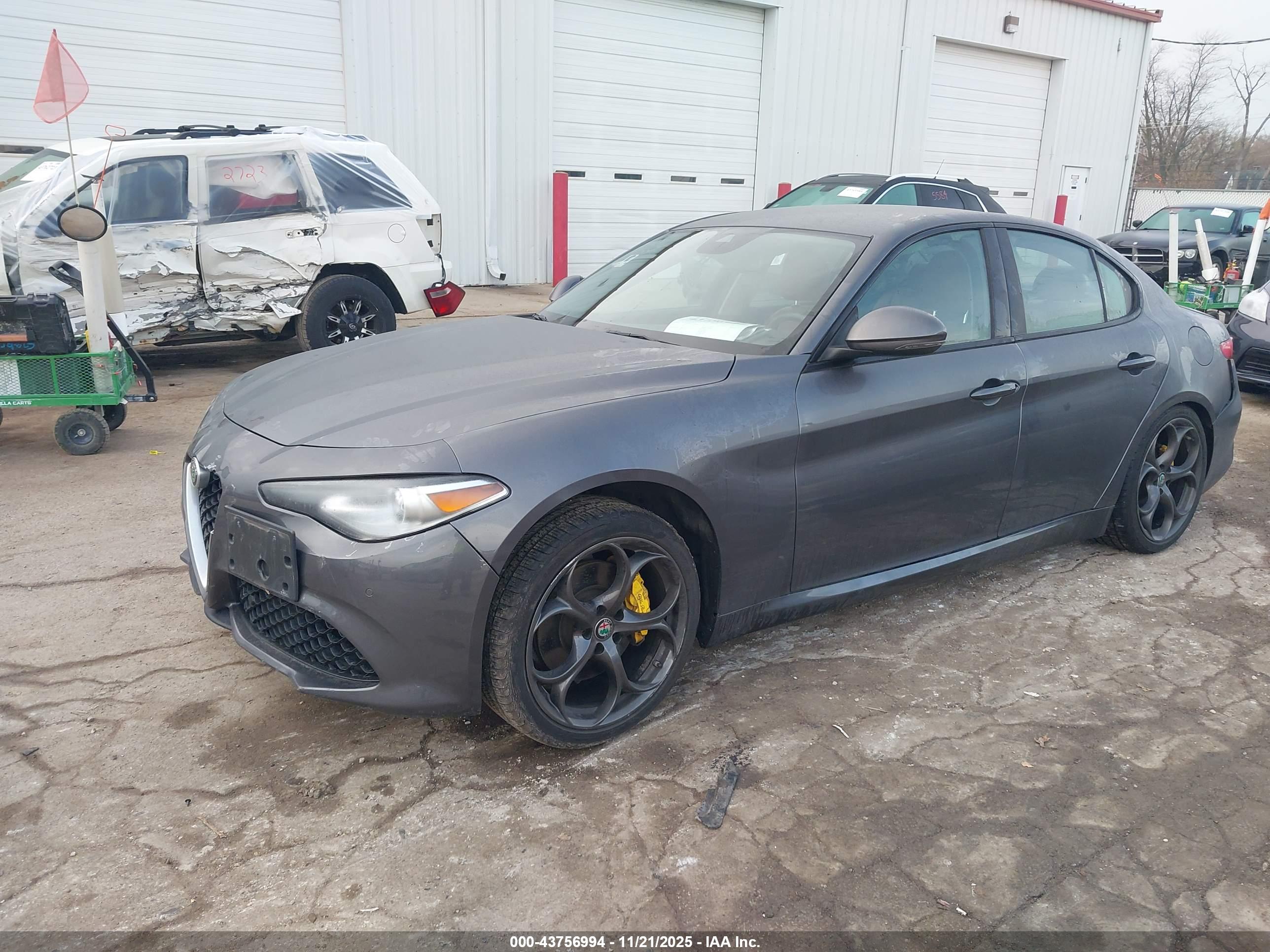ALFA ROMEO image 2