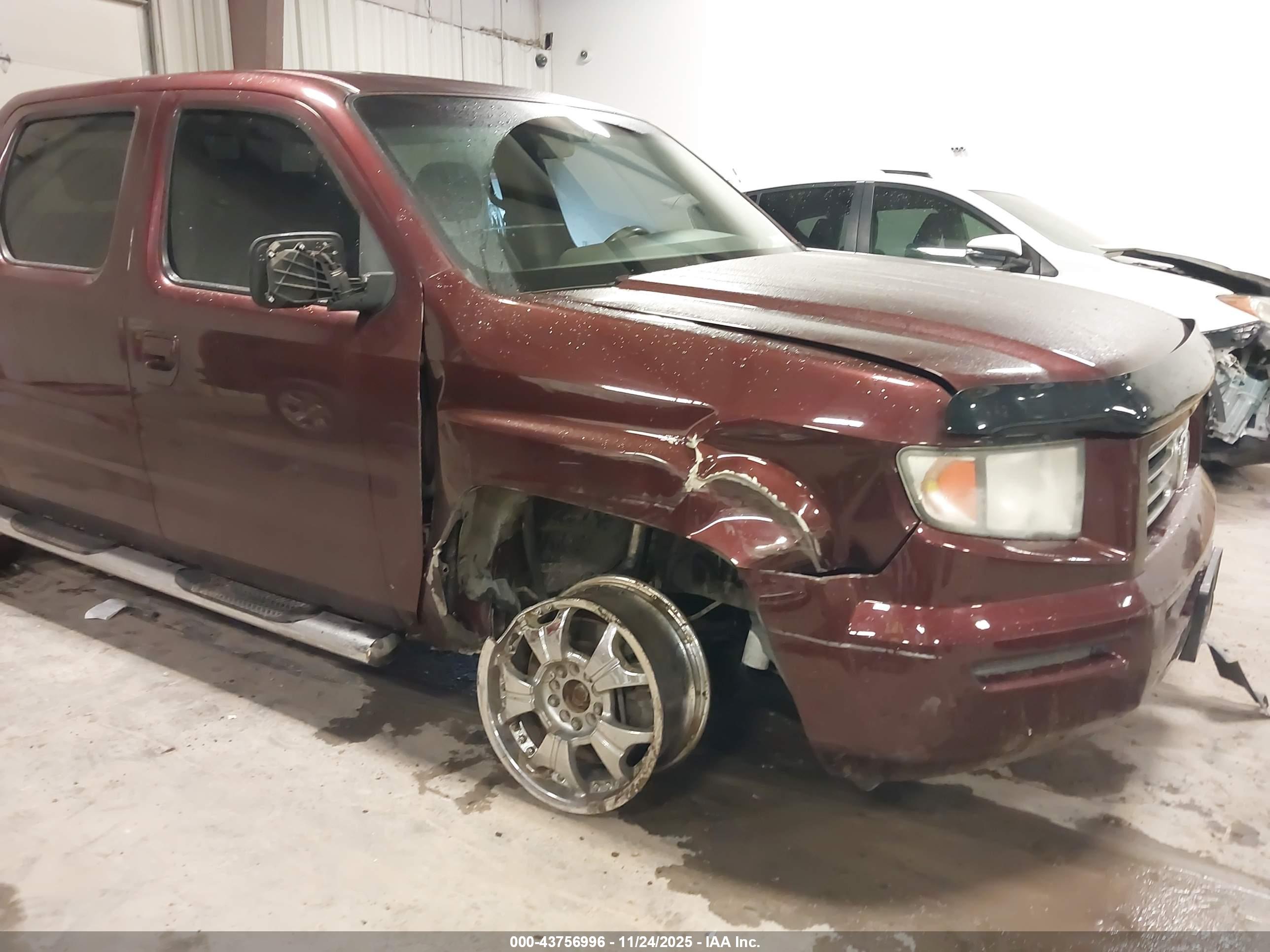 HONDA RIDGELINE image 6