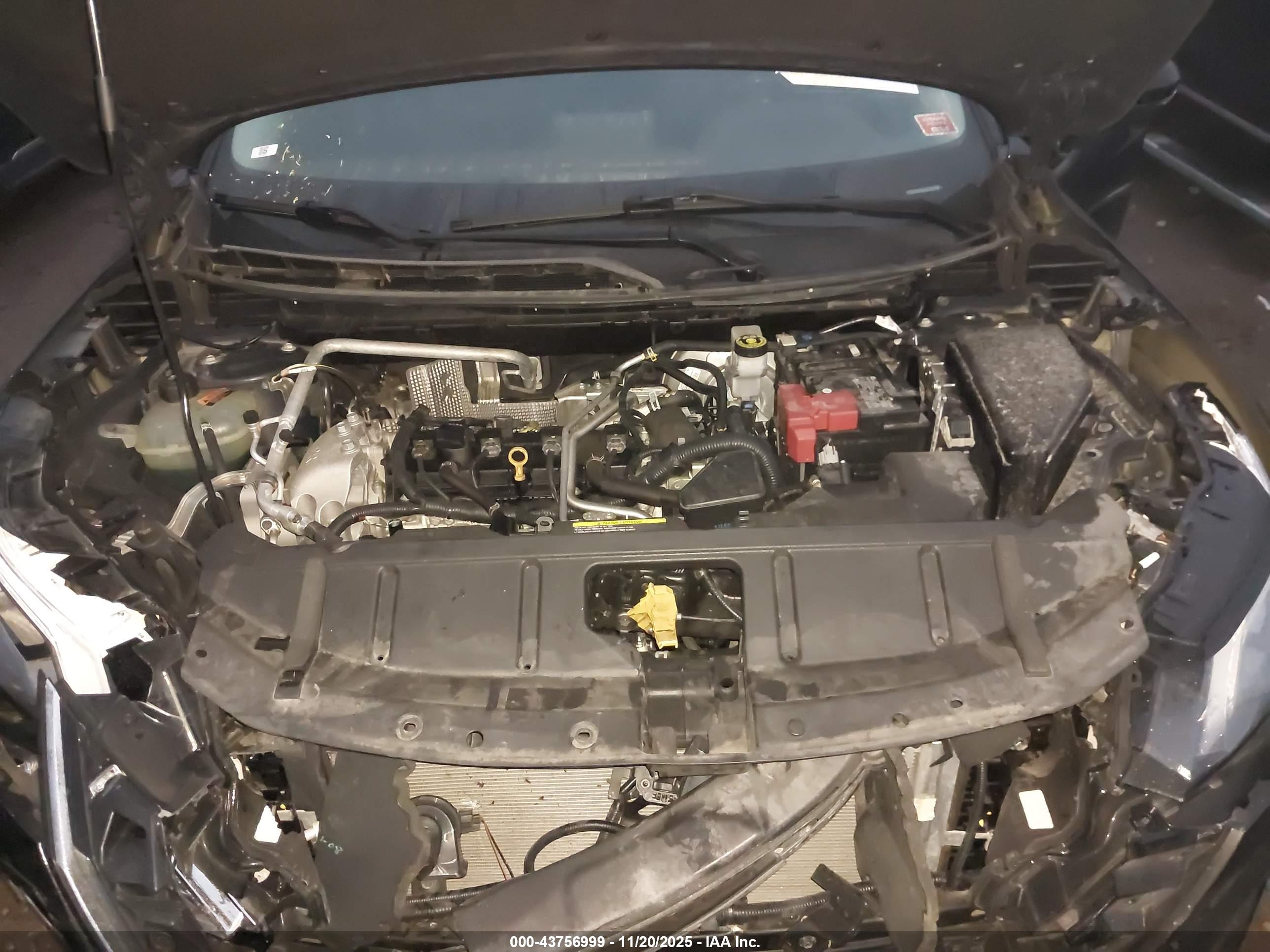 NISSAN ROGUE image 10