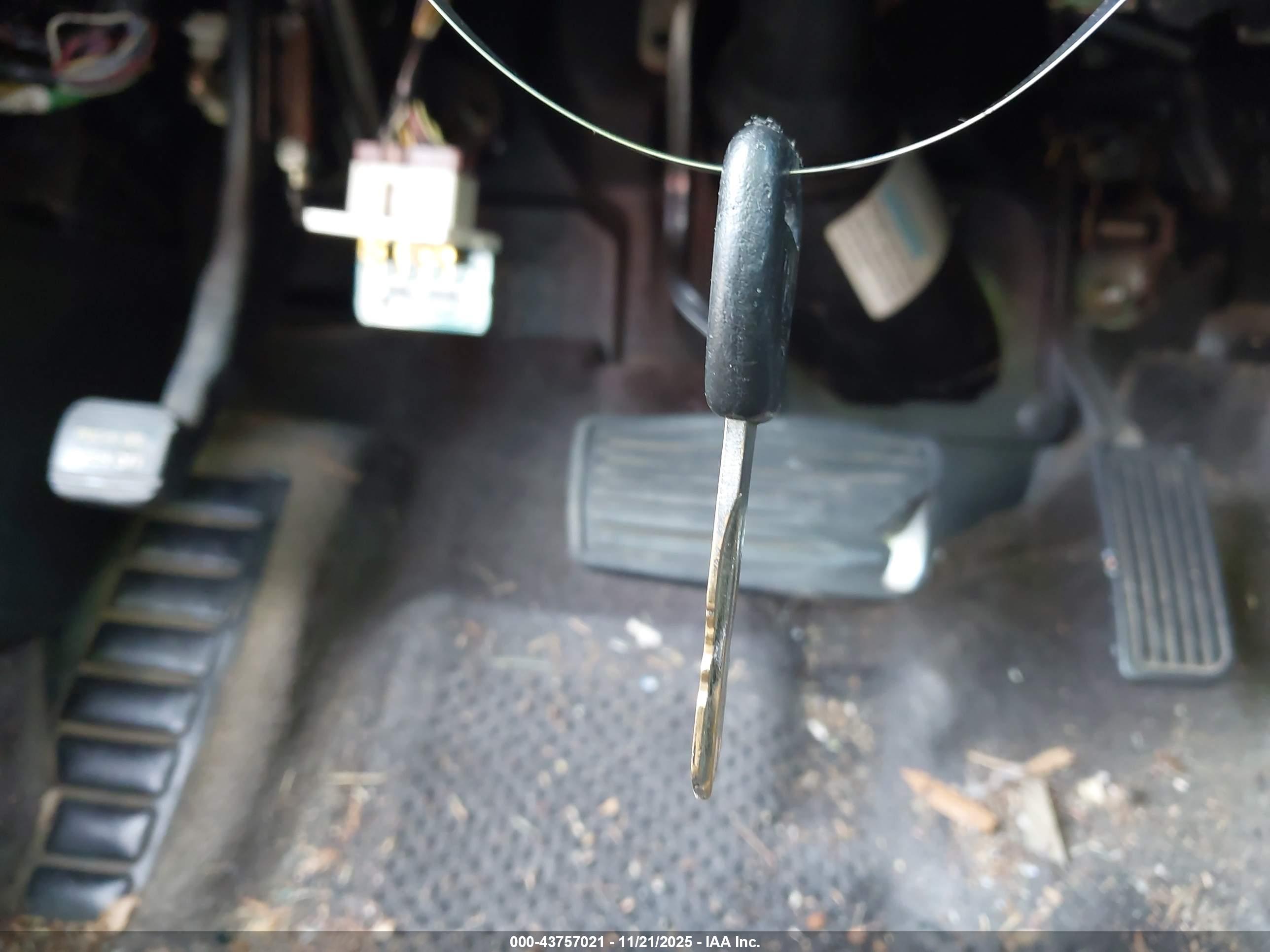 ACURA TL image 11