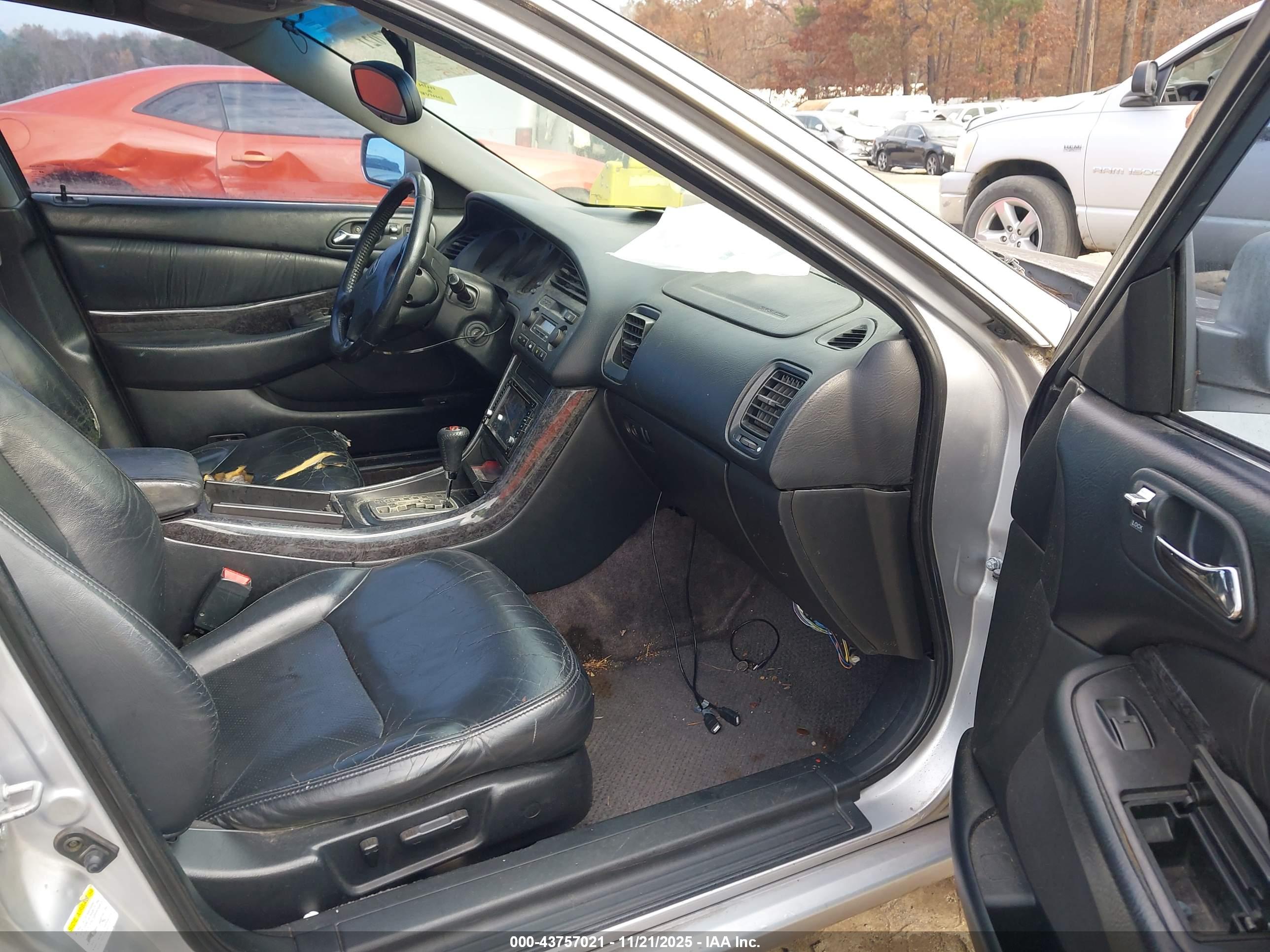 ACURA TL image 5