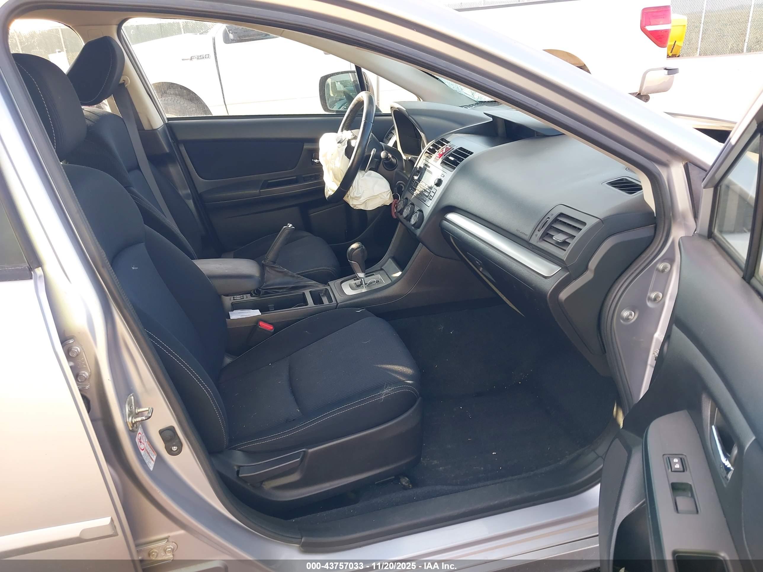 SUBARU IMPREZA image 5