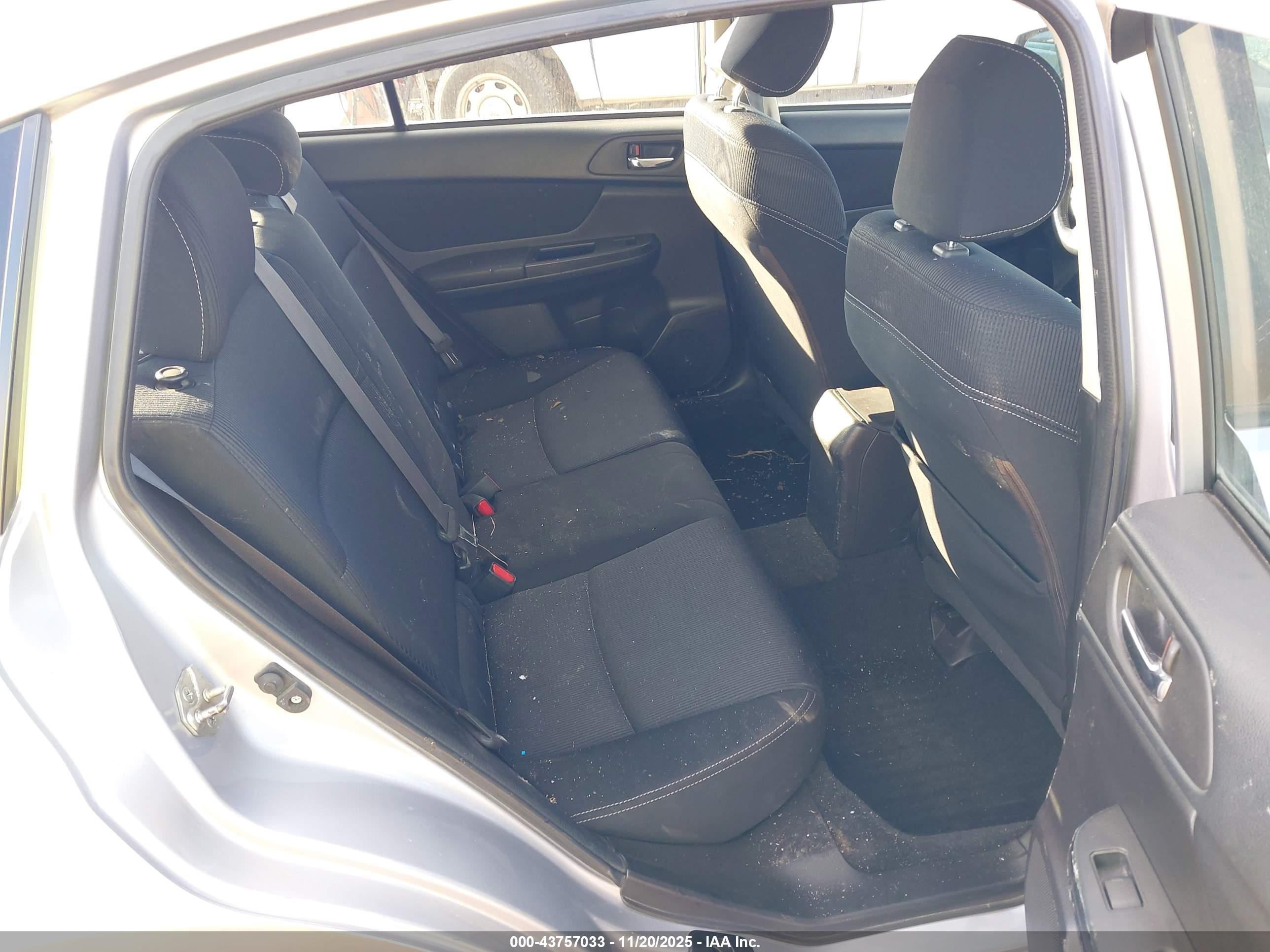 SUBARU IMPREZA image 8