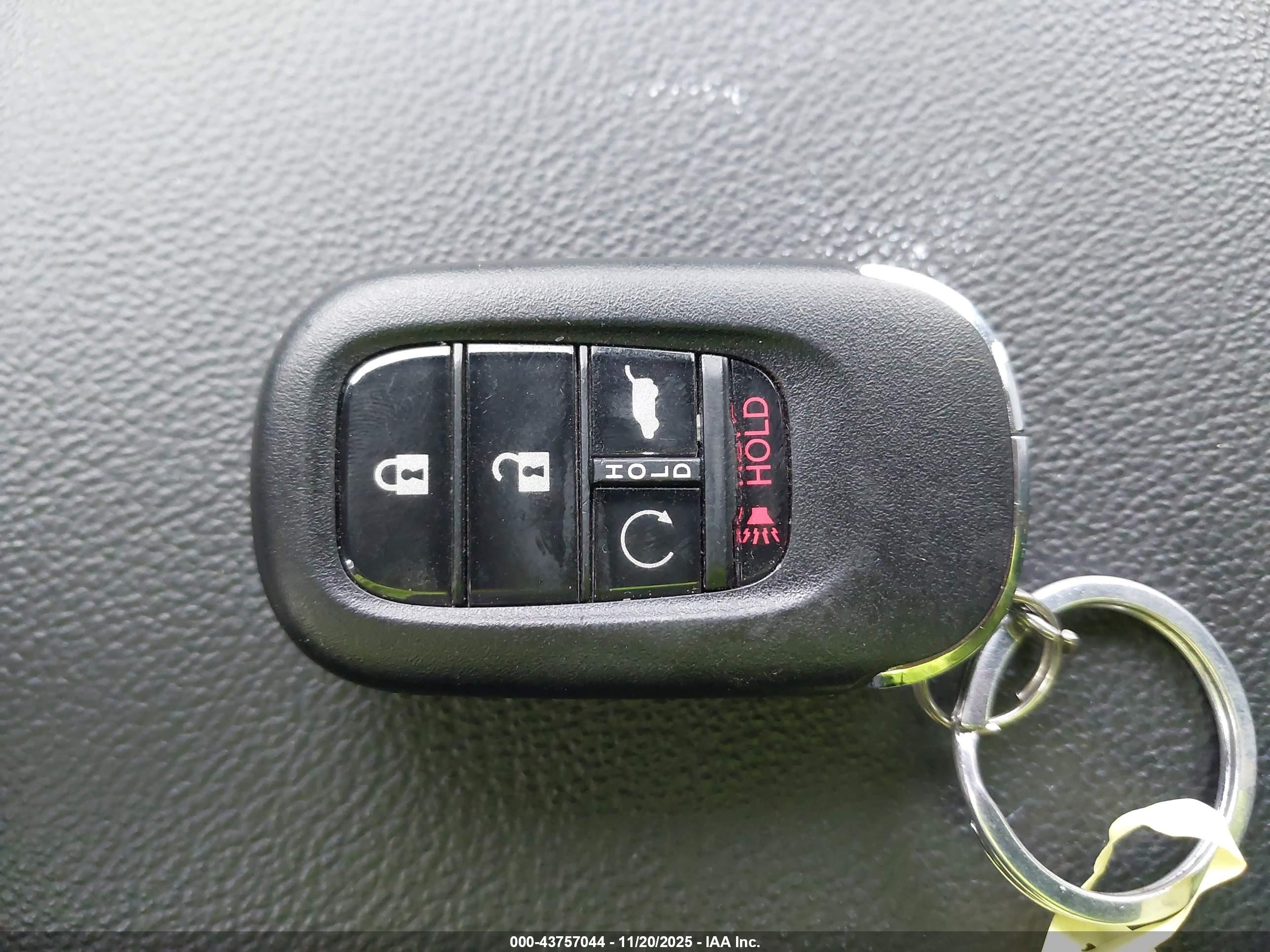 HONDA CR-V image 11