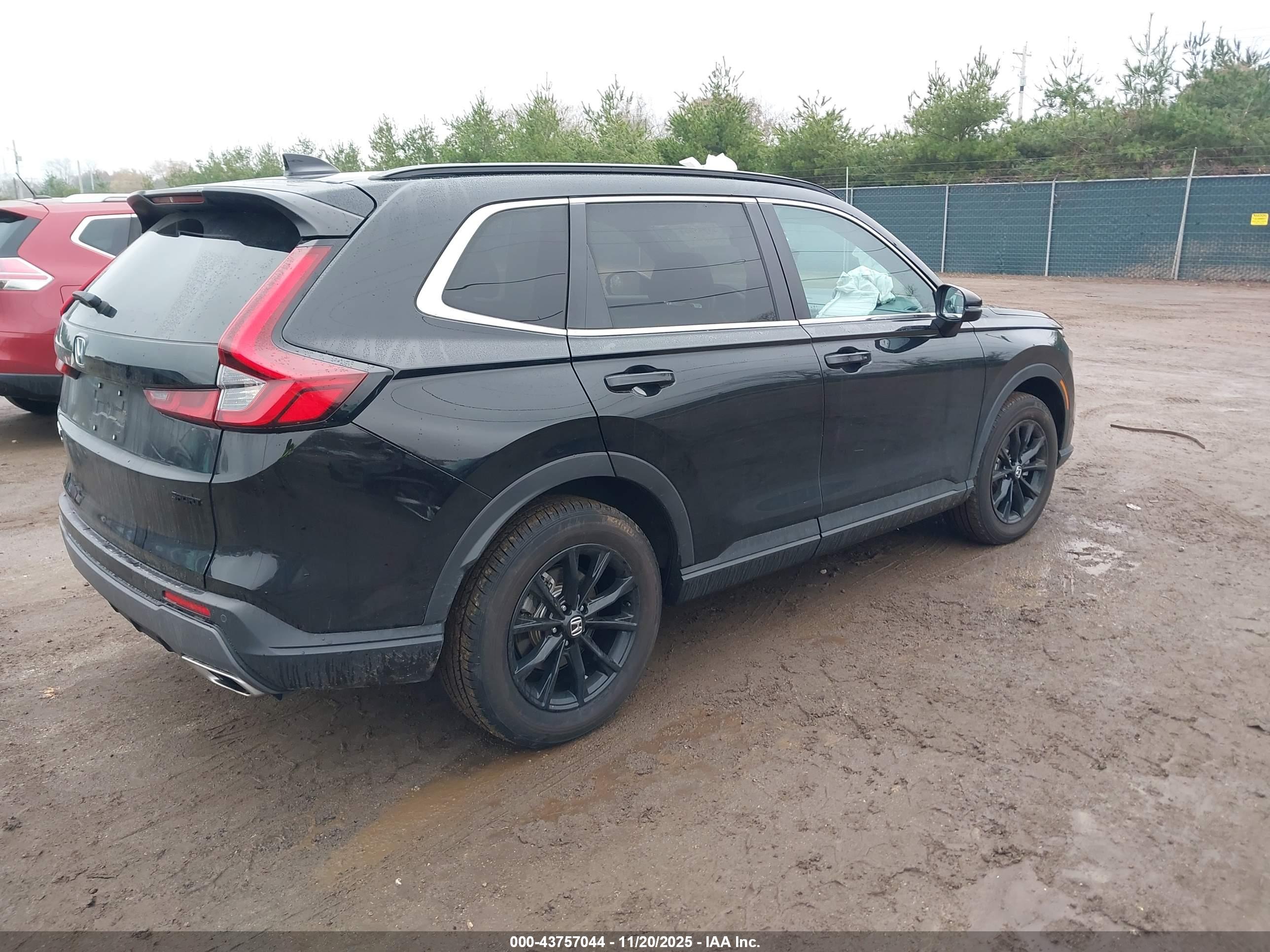 HONDA CR-V image 4