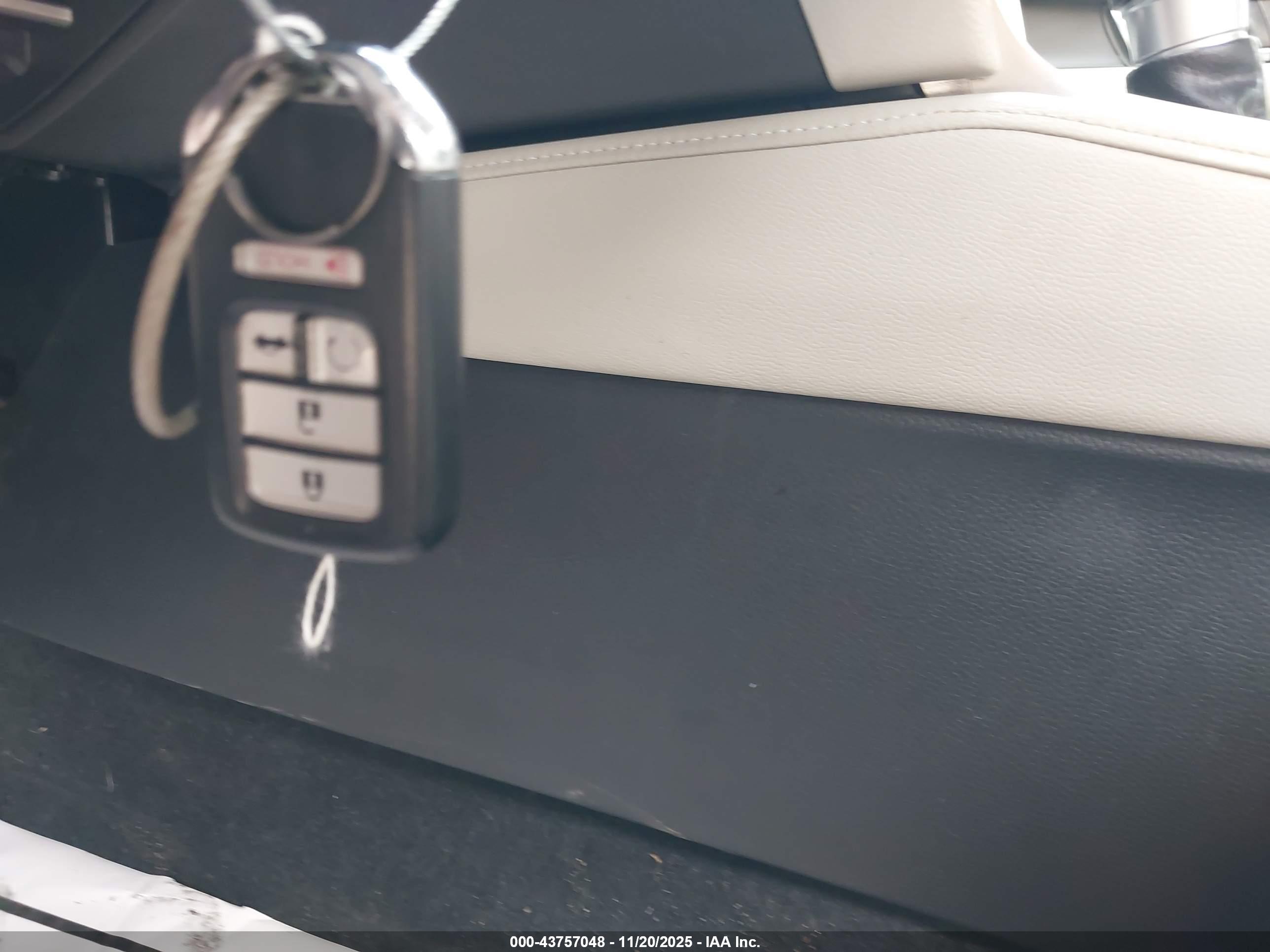 HONDA ACCORD image 11