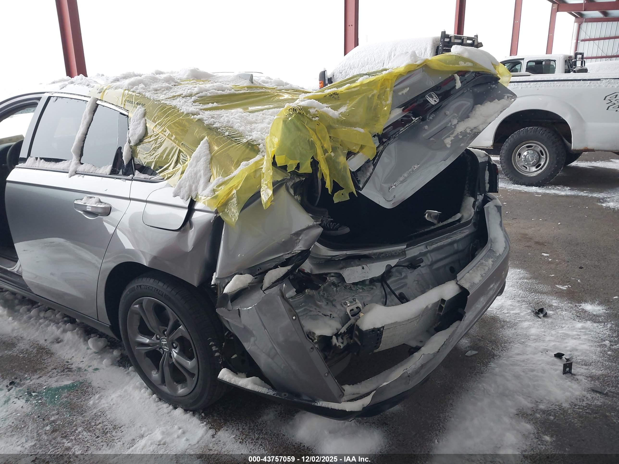 HONDA ACCORD image 6