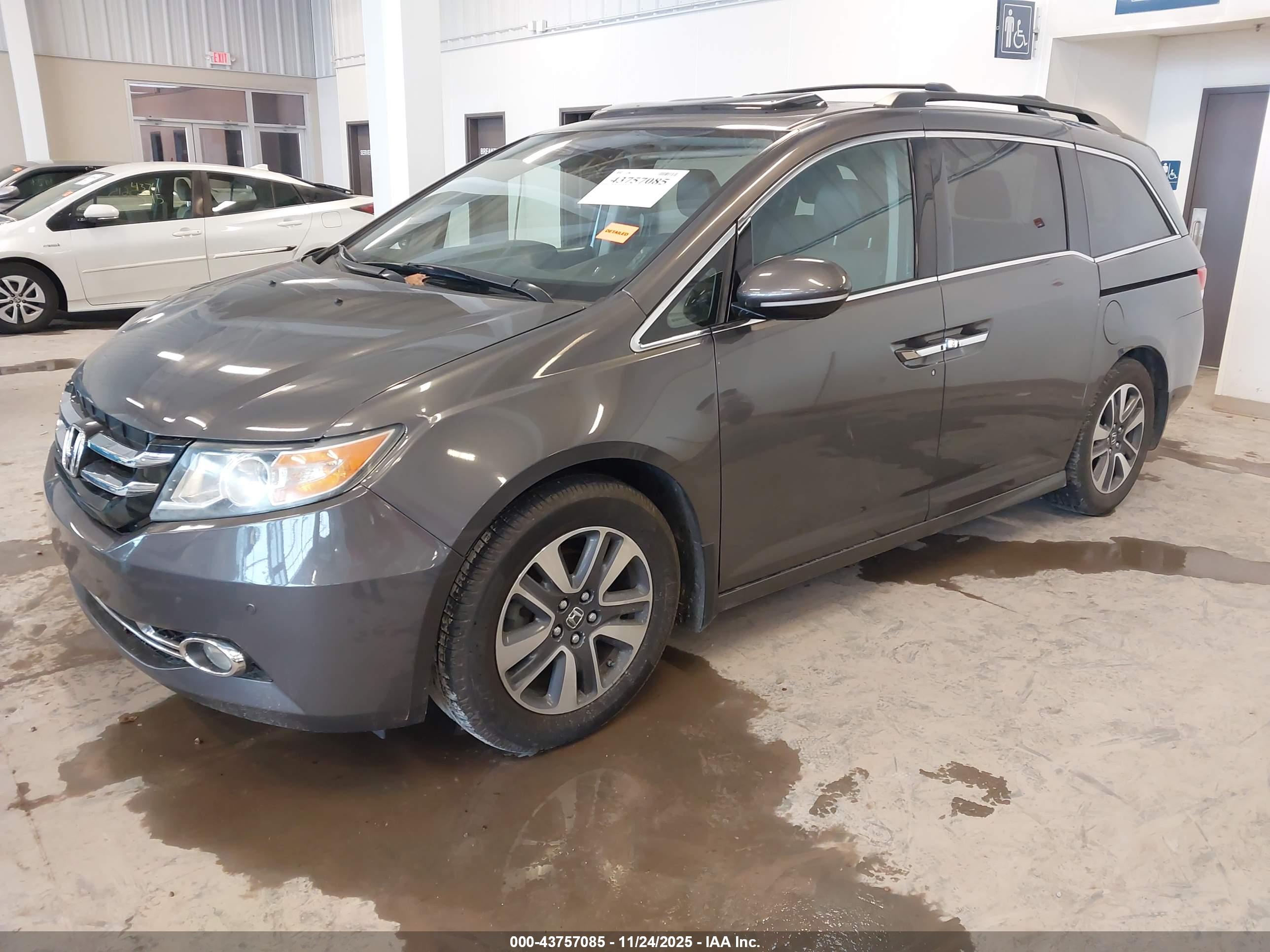 HONDA ODYSSEY image 2