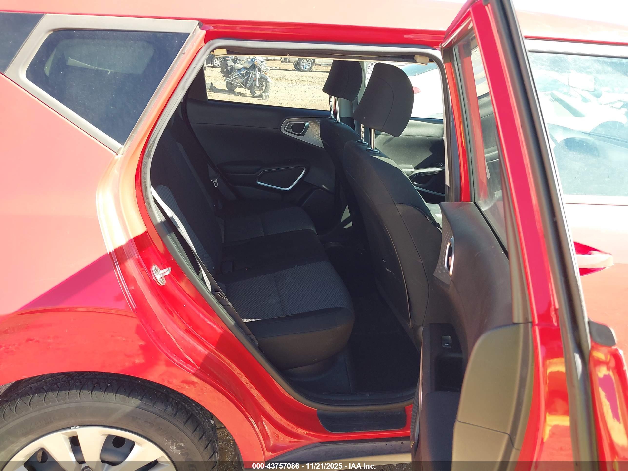 KIA SOUL image 8