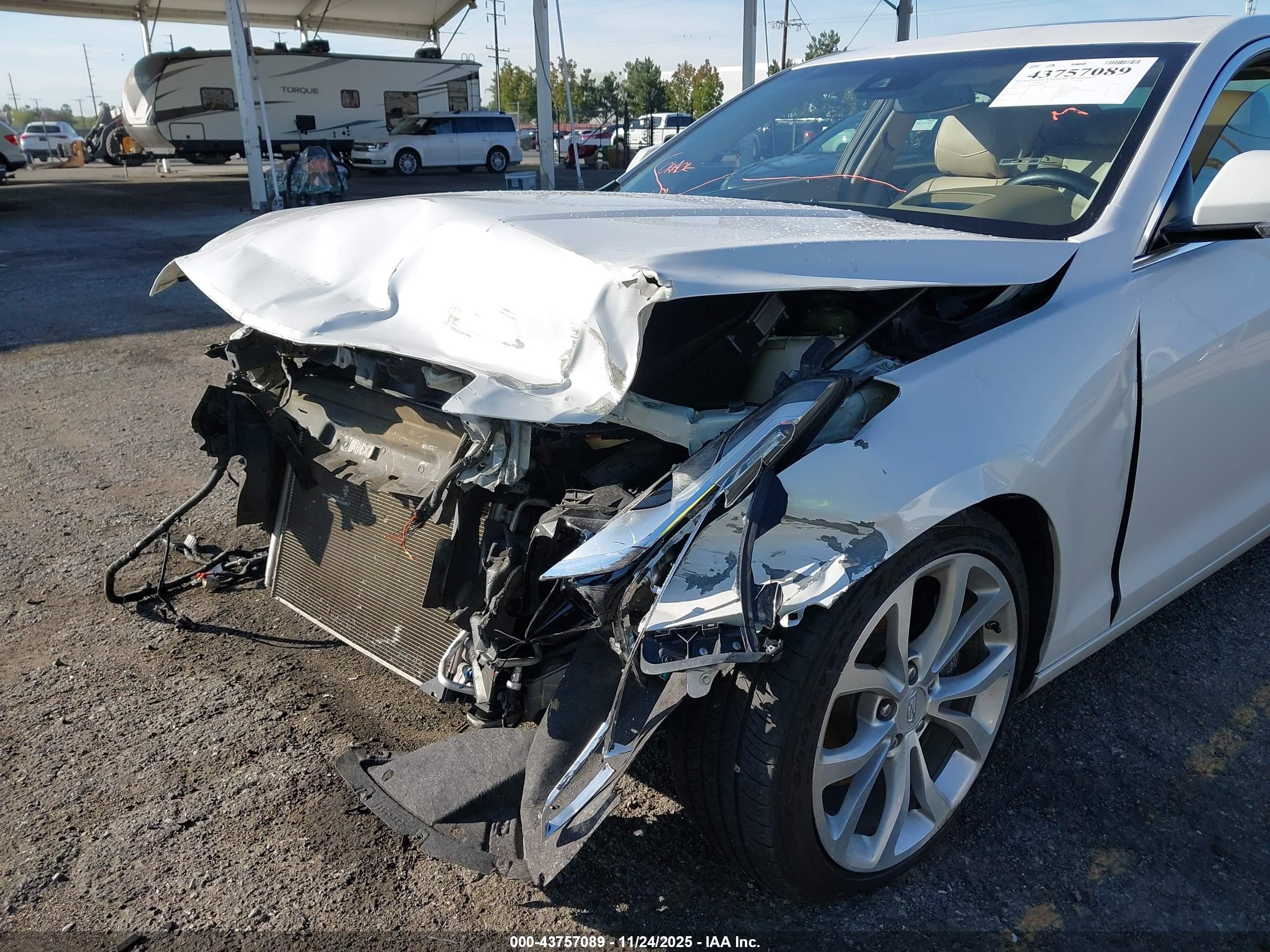 CADILLAC ATS image 6