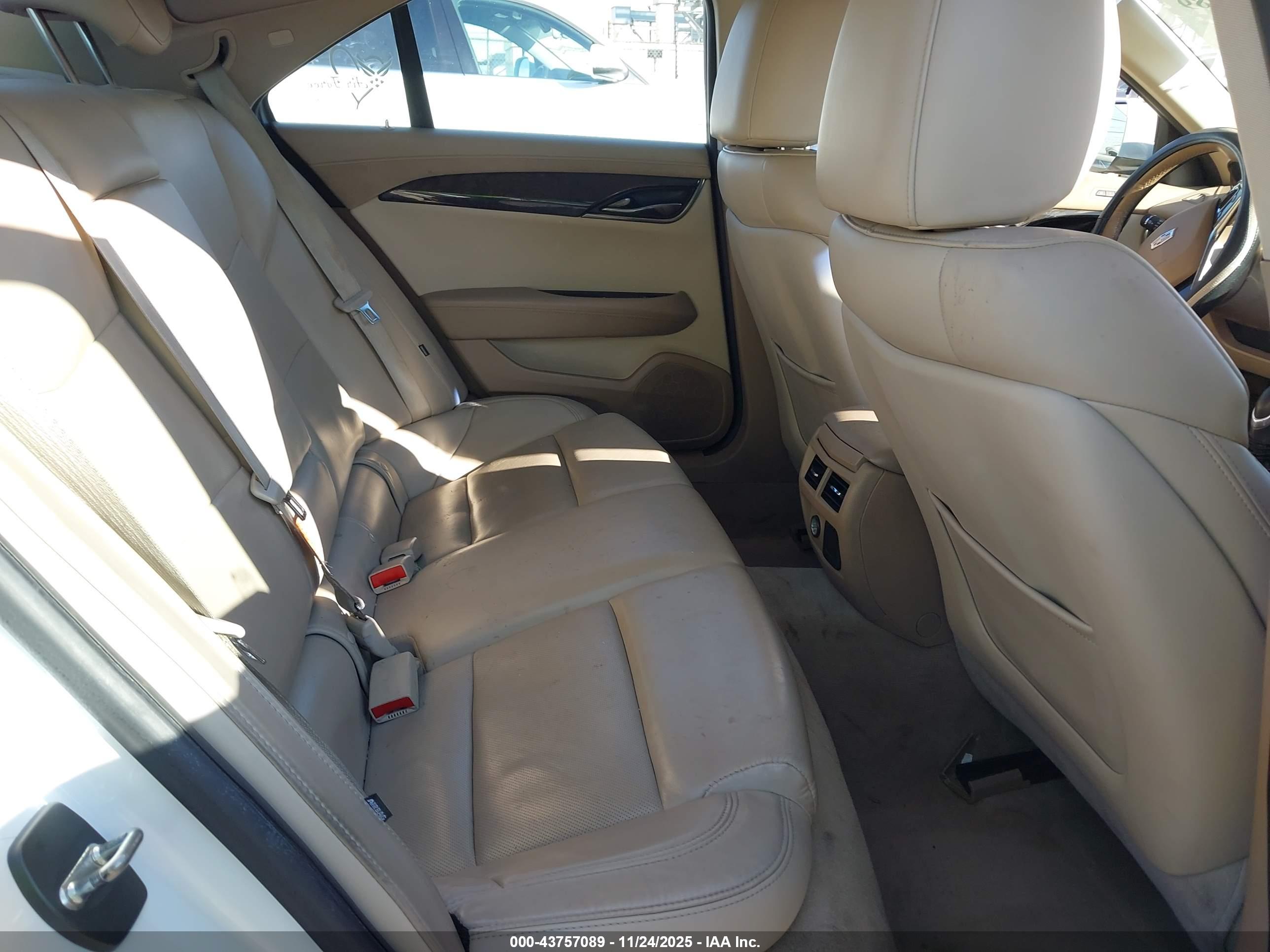 CADILLAC ATS image 8