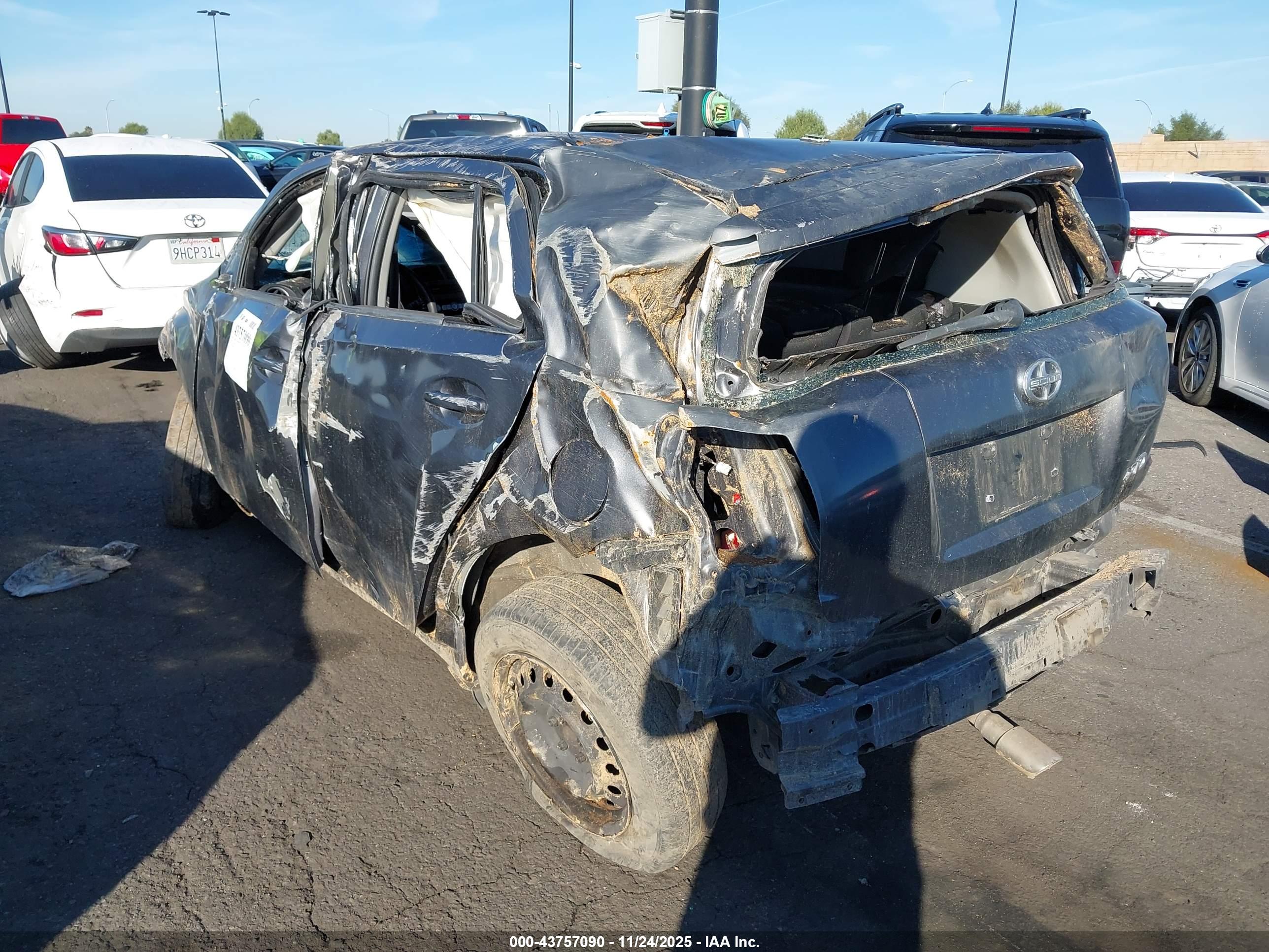 SCION XD image 3