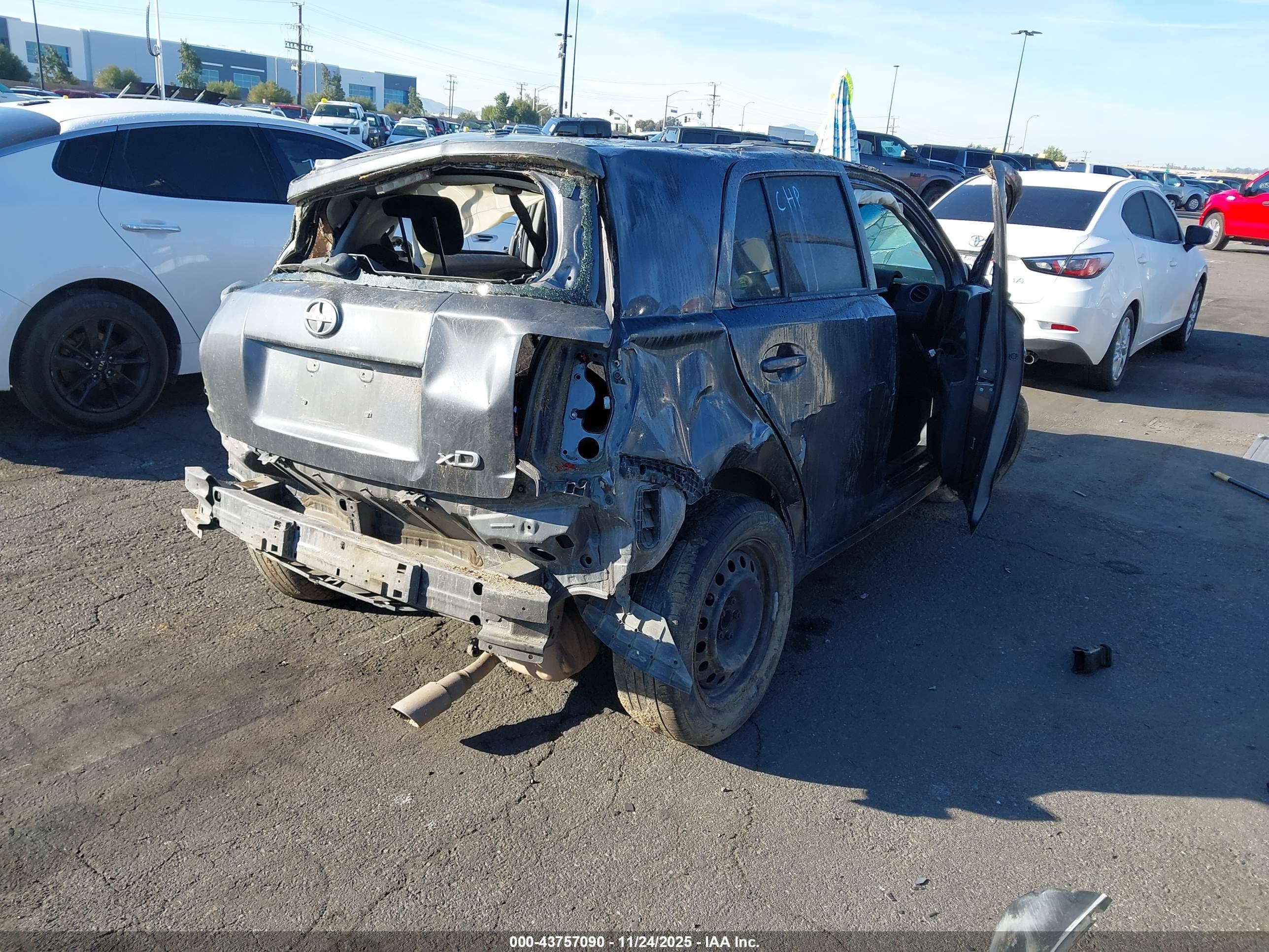 SCION XD image 4