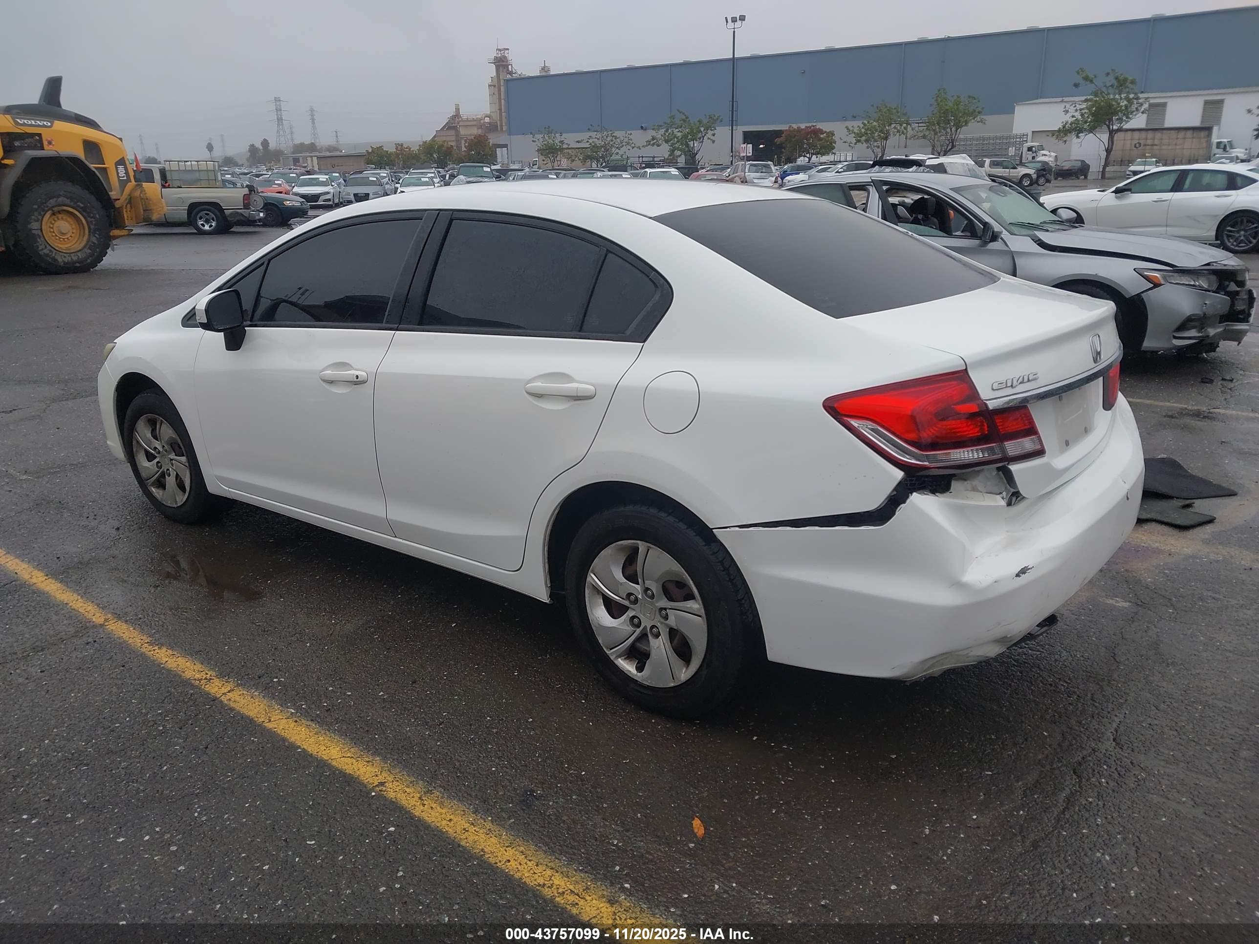 HONDA CIVIC image 3