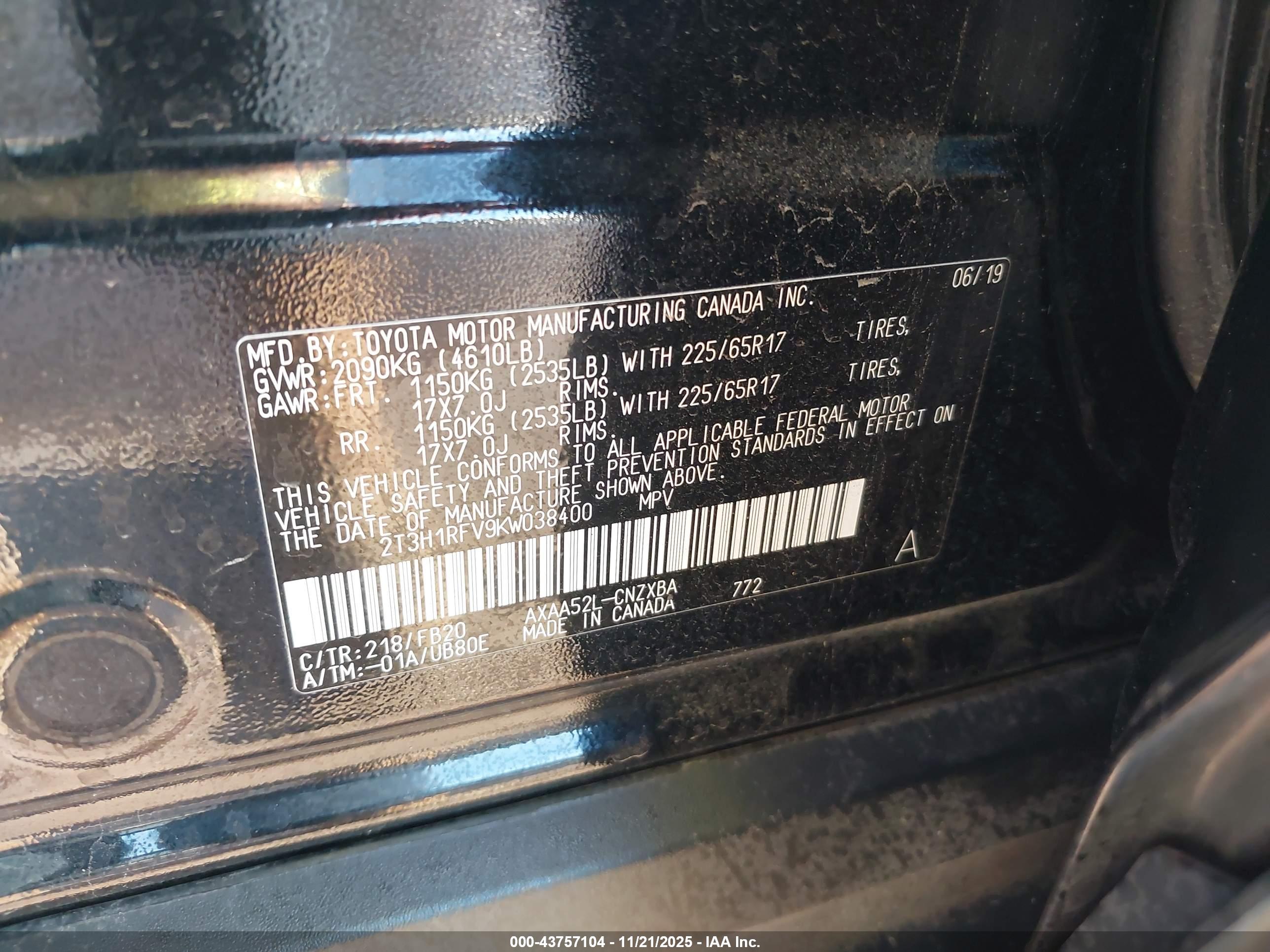 TOYOTA RAV4 image 9
