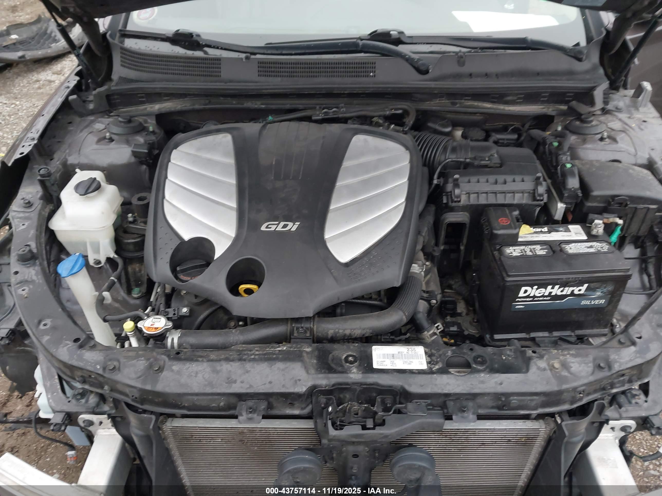 HYUNDAI AZERA image 10
